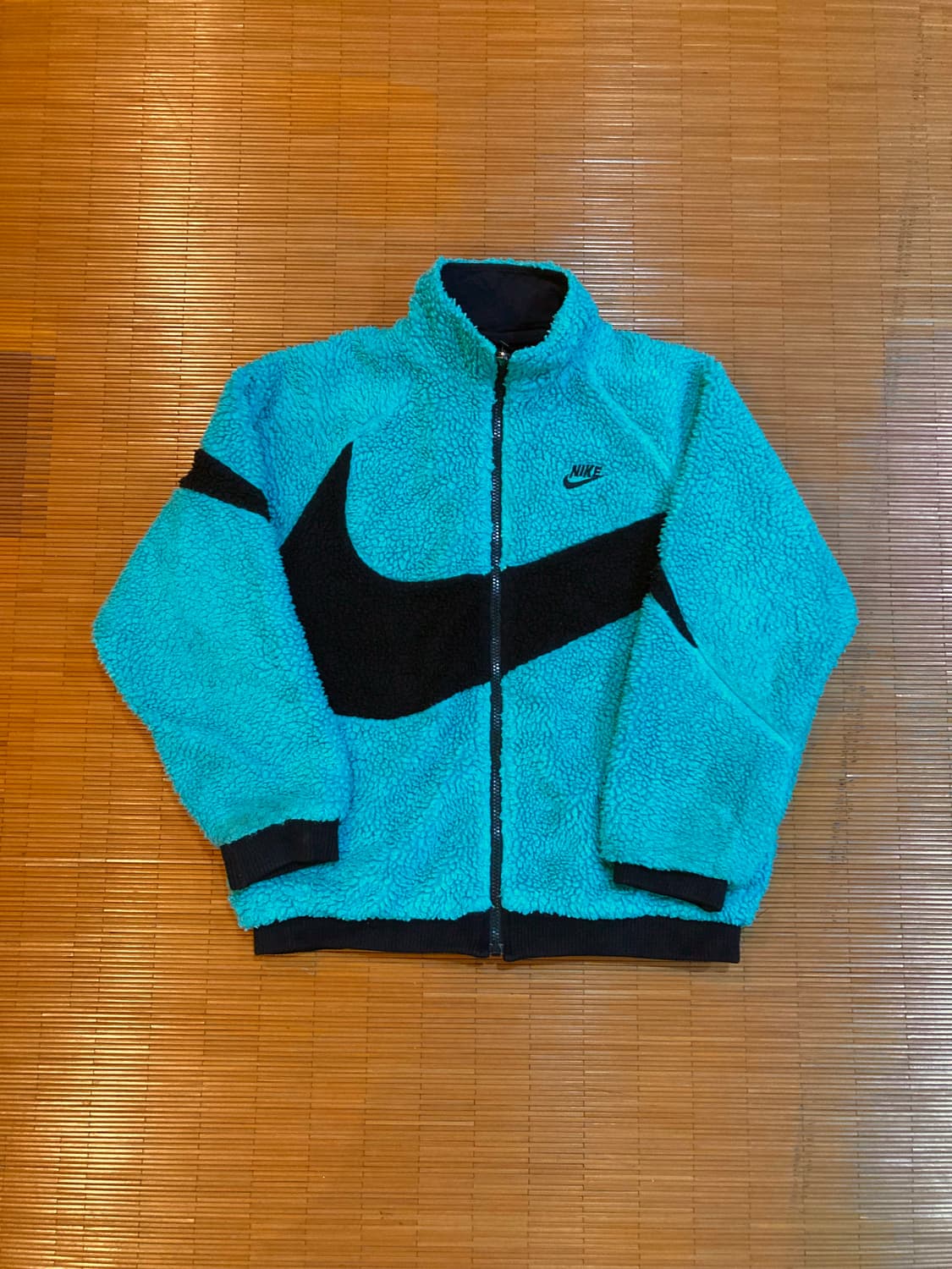 나이키 빅스우시 리버시블 플리스 상품이미지1