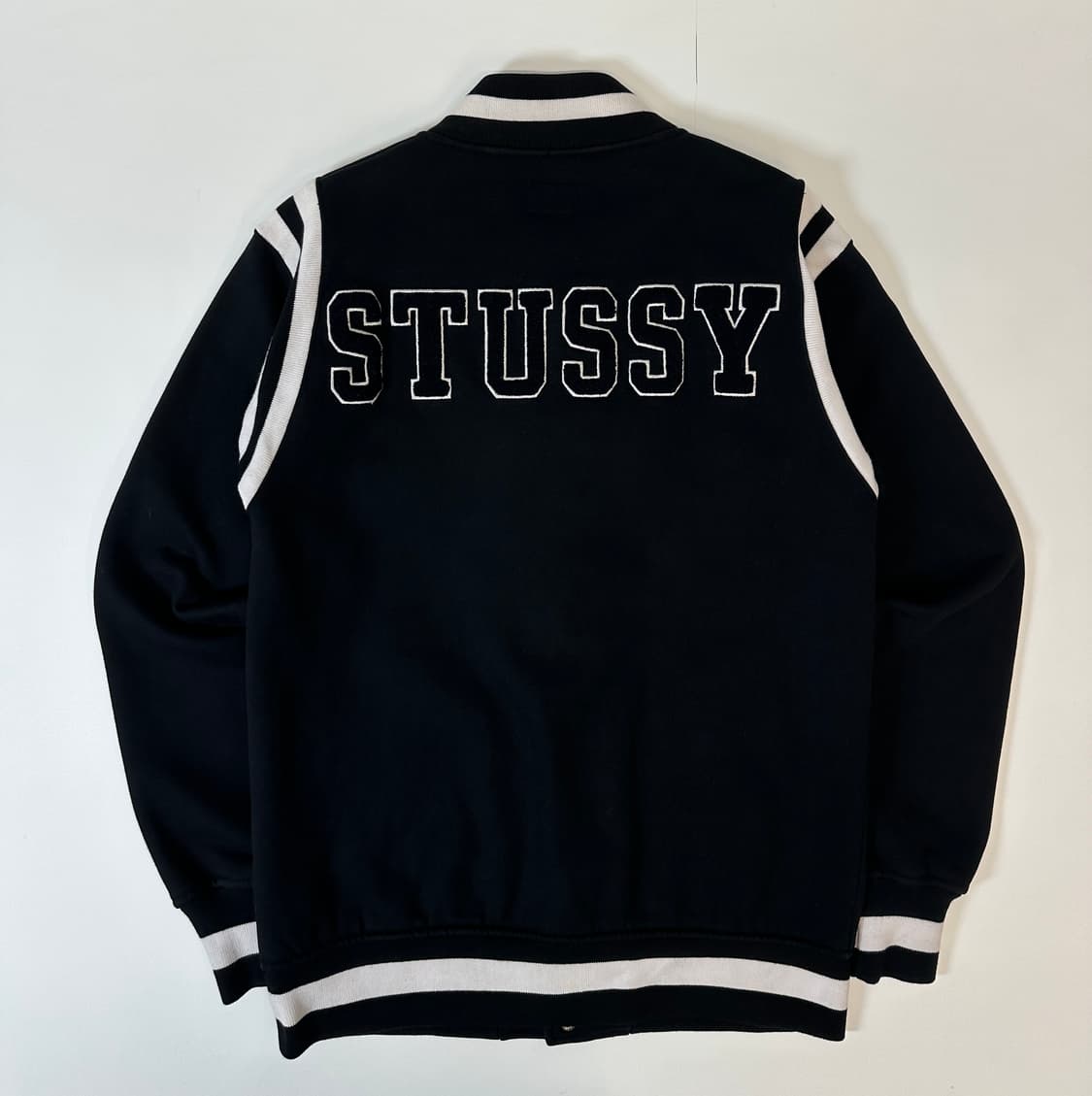 스투시 크라운 바시티자켓 상품이미지3