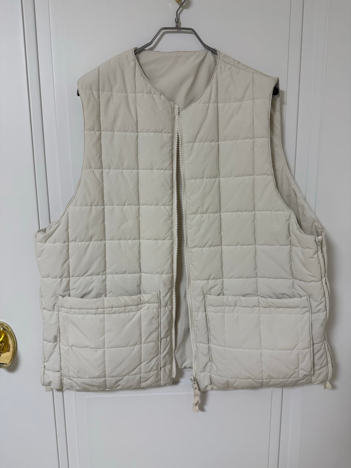 YOKE 리버시블 퀼팅패딩 베스트 상품이미지1