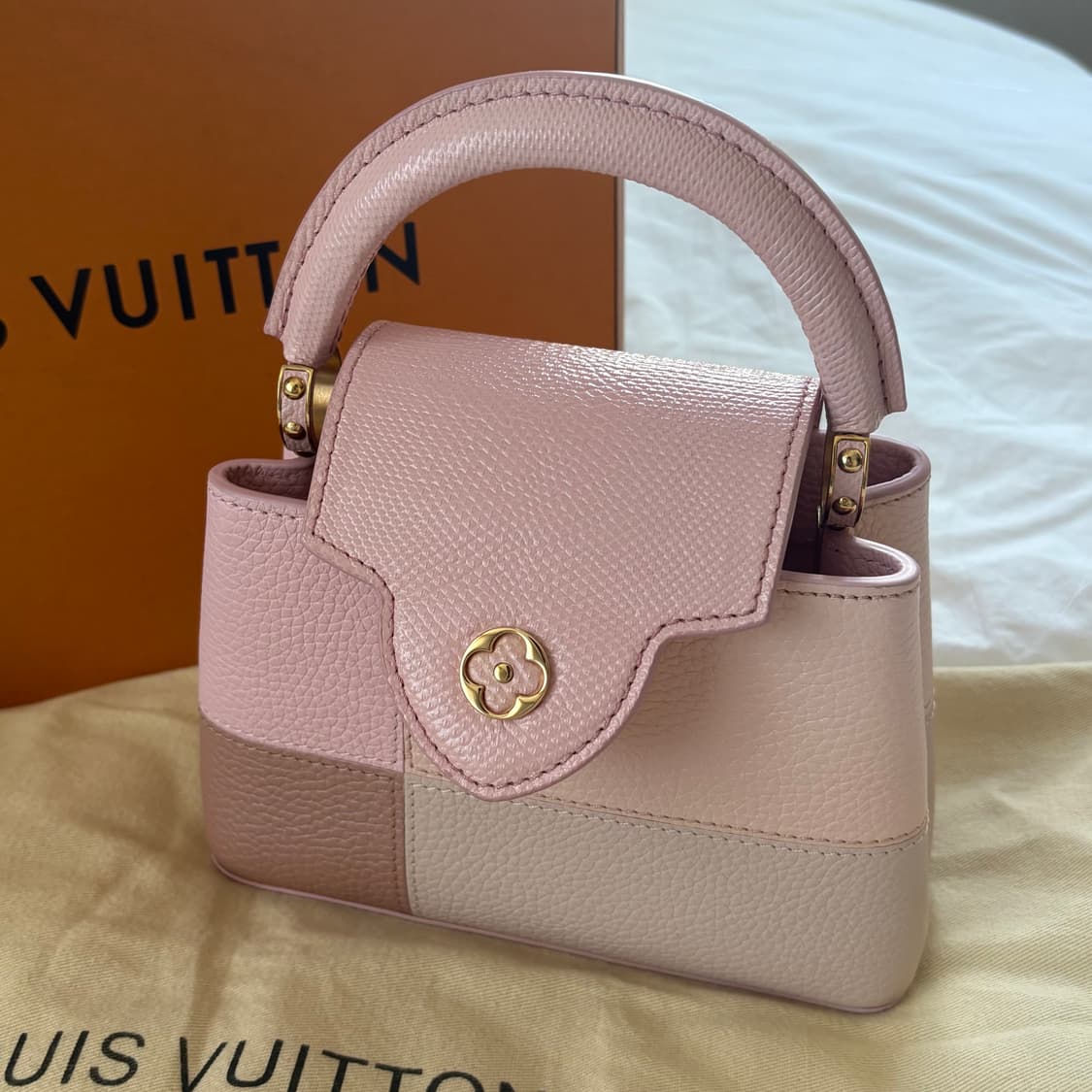 🌸루이비통 M59268 핑크 카퓌신 미니 토트백🌸 상품이미지6