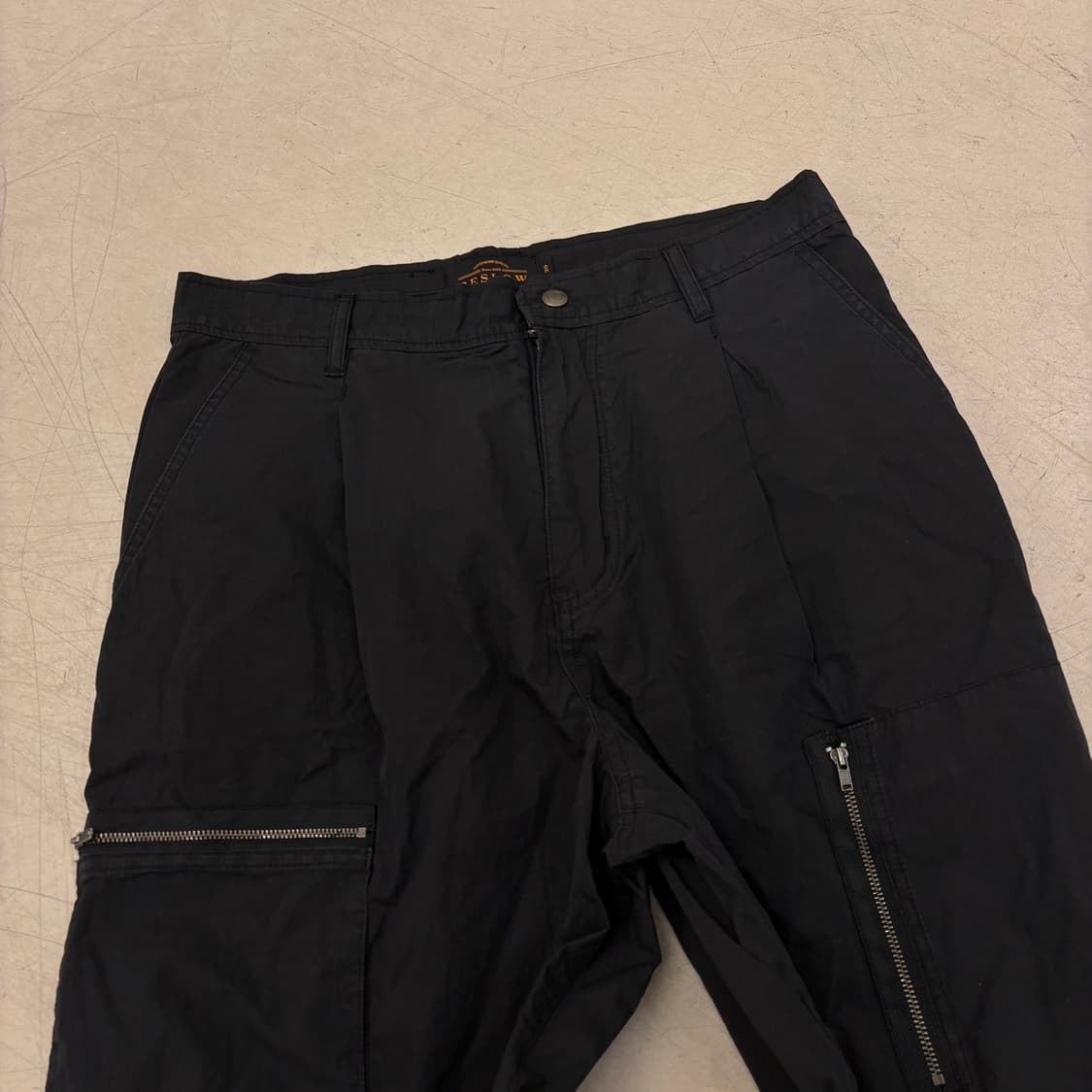 비슬로우 지퍼 디테일 카고 와이드 팬츠 상품이미지2