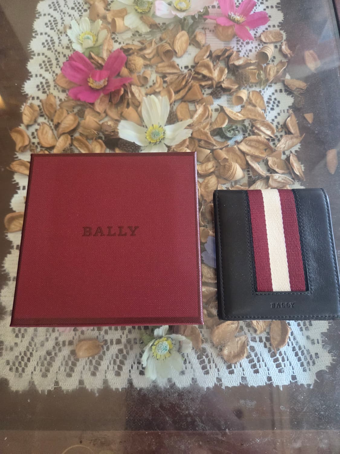 발리 레더 블랙 반지갑 bally 상품이미지4