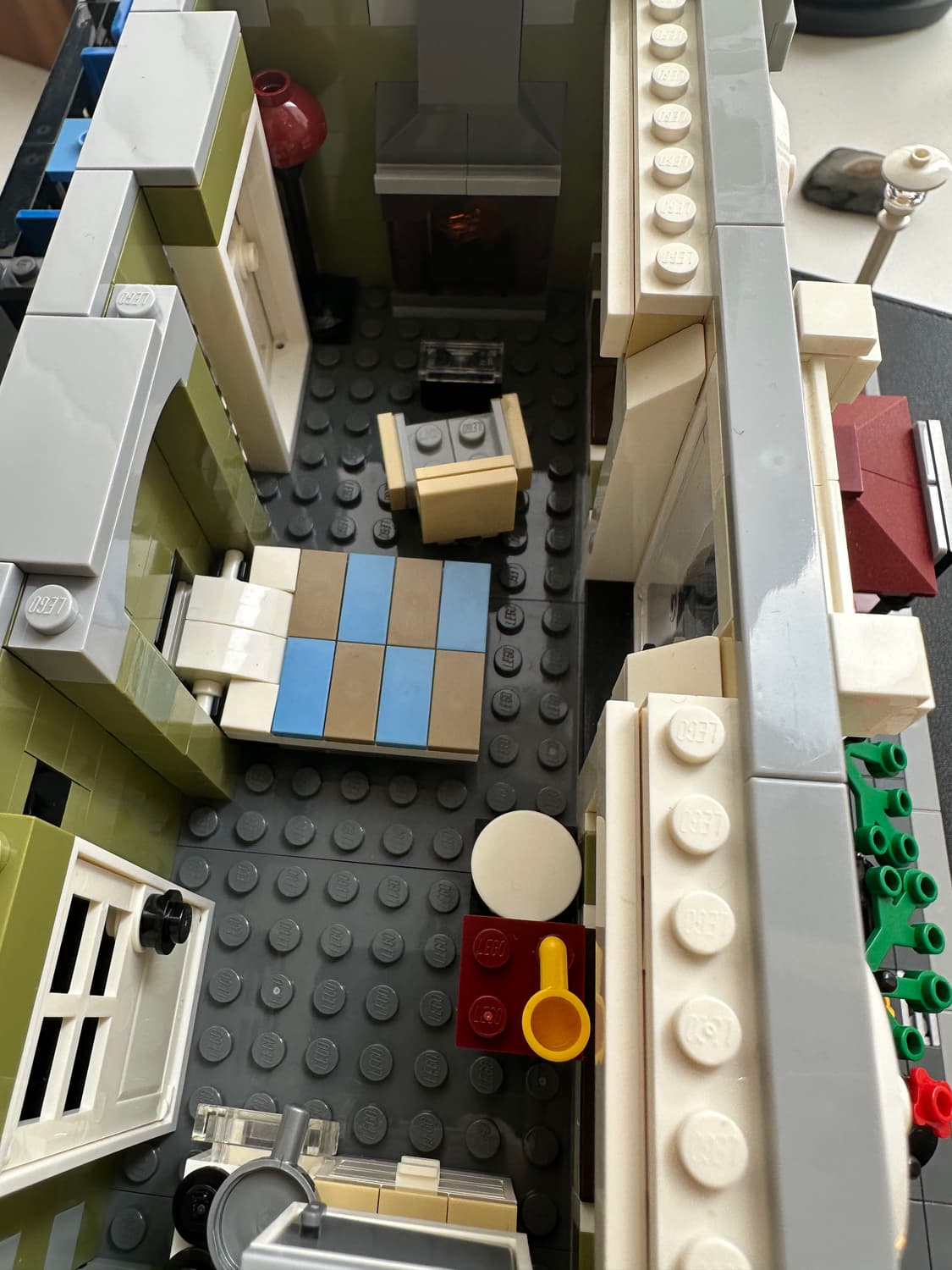 레고 10243 파리레스토랑(완성품) 상품이미지4