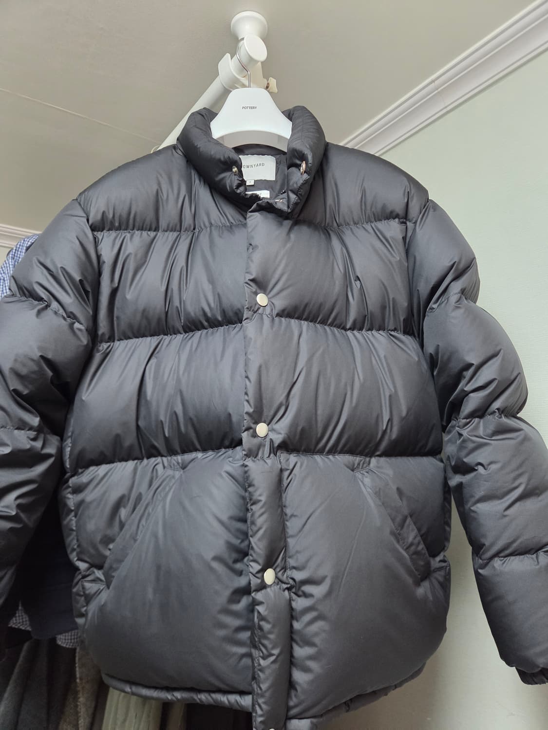 브라운야드 25fw 푸퍼 패딩 상품이미지1