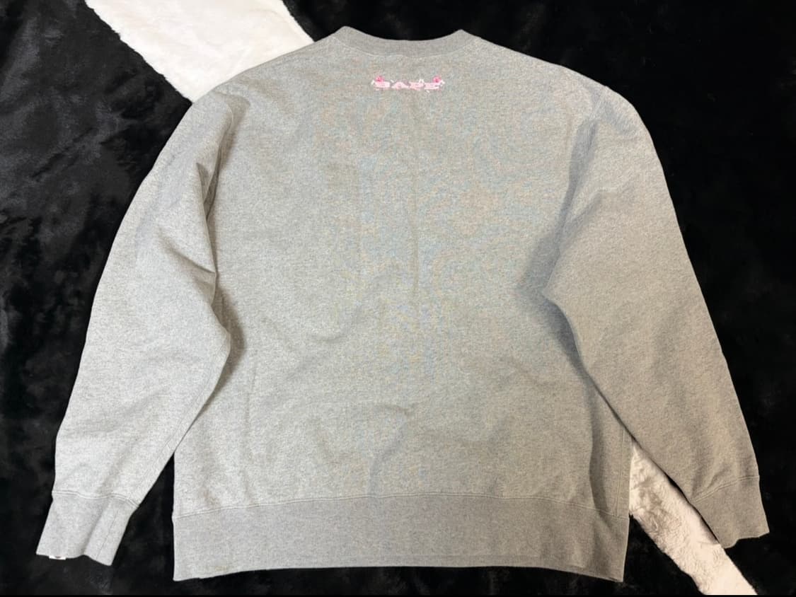 베이프 사쿠라 플라워 자수 맨투맨 xxl 상품이미지4