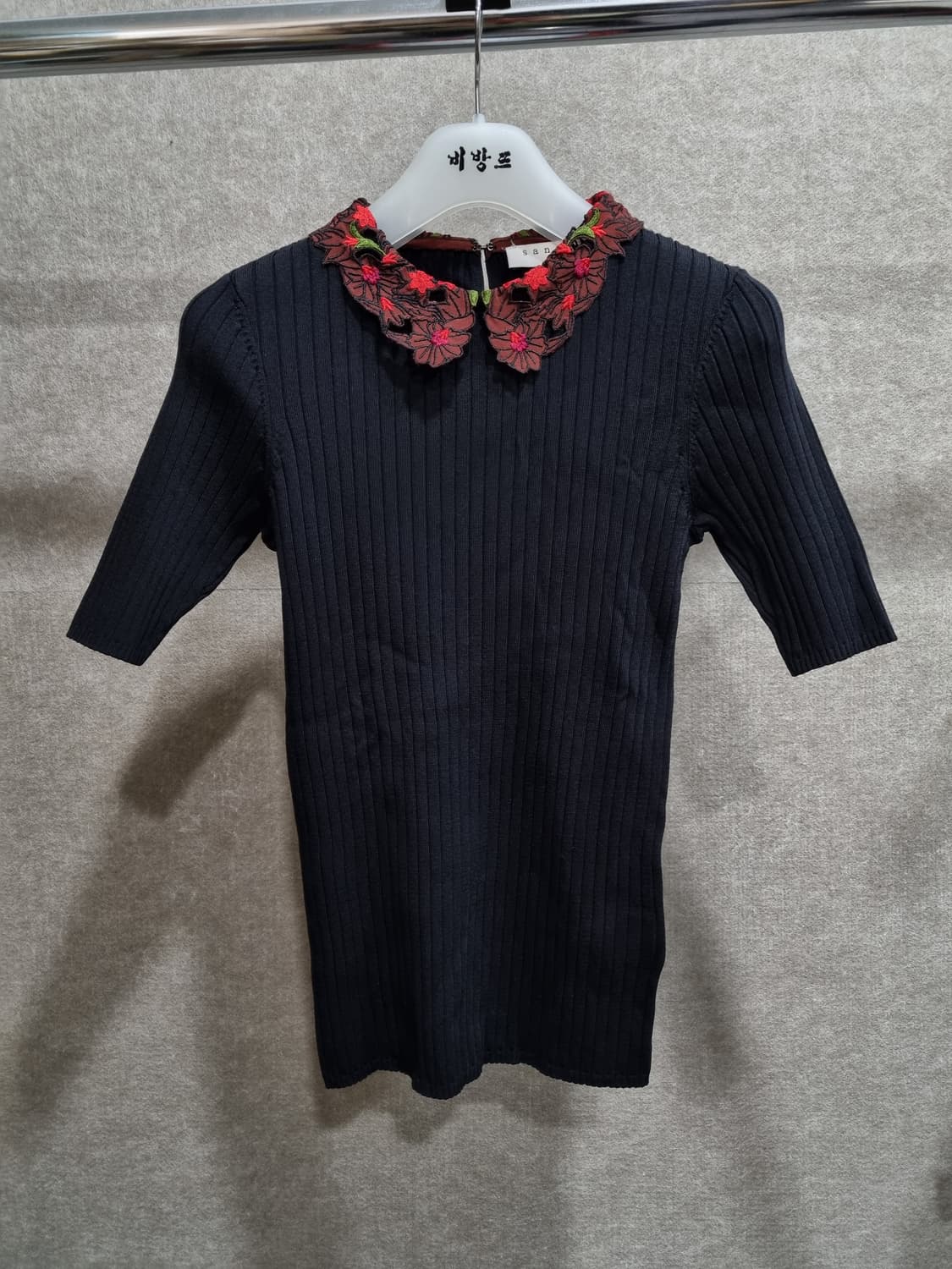 여성 55size 산드로 반팔 상품이미지1