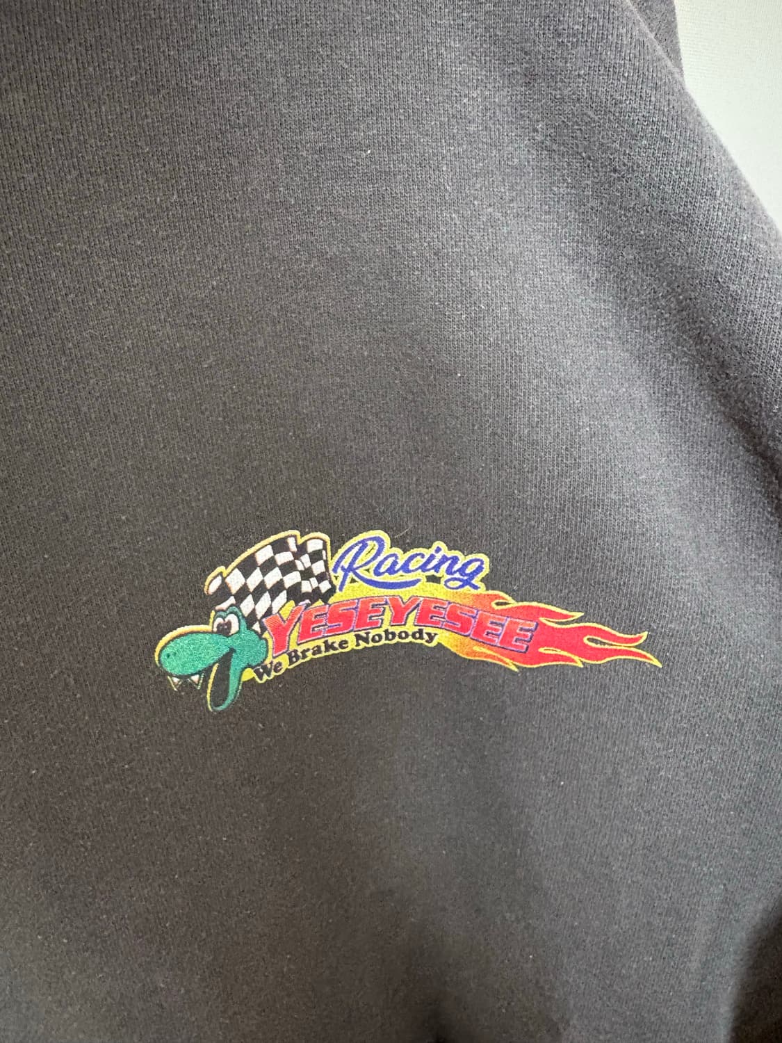 예스아이씨 후드티 Racing 22 hoodie Gun Metal 상품이미지2