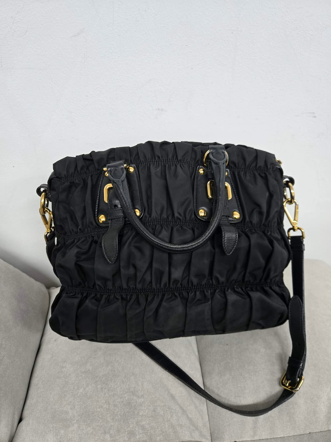 [보증서 정품] 프라다 고프레 숄더백 상품이미지3