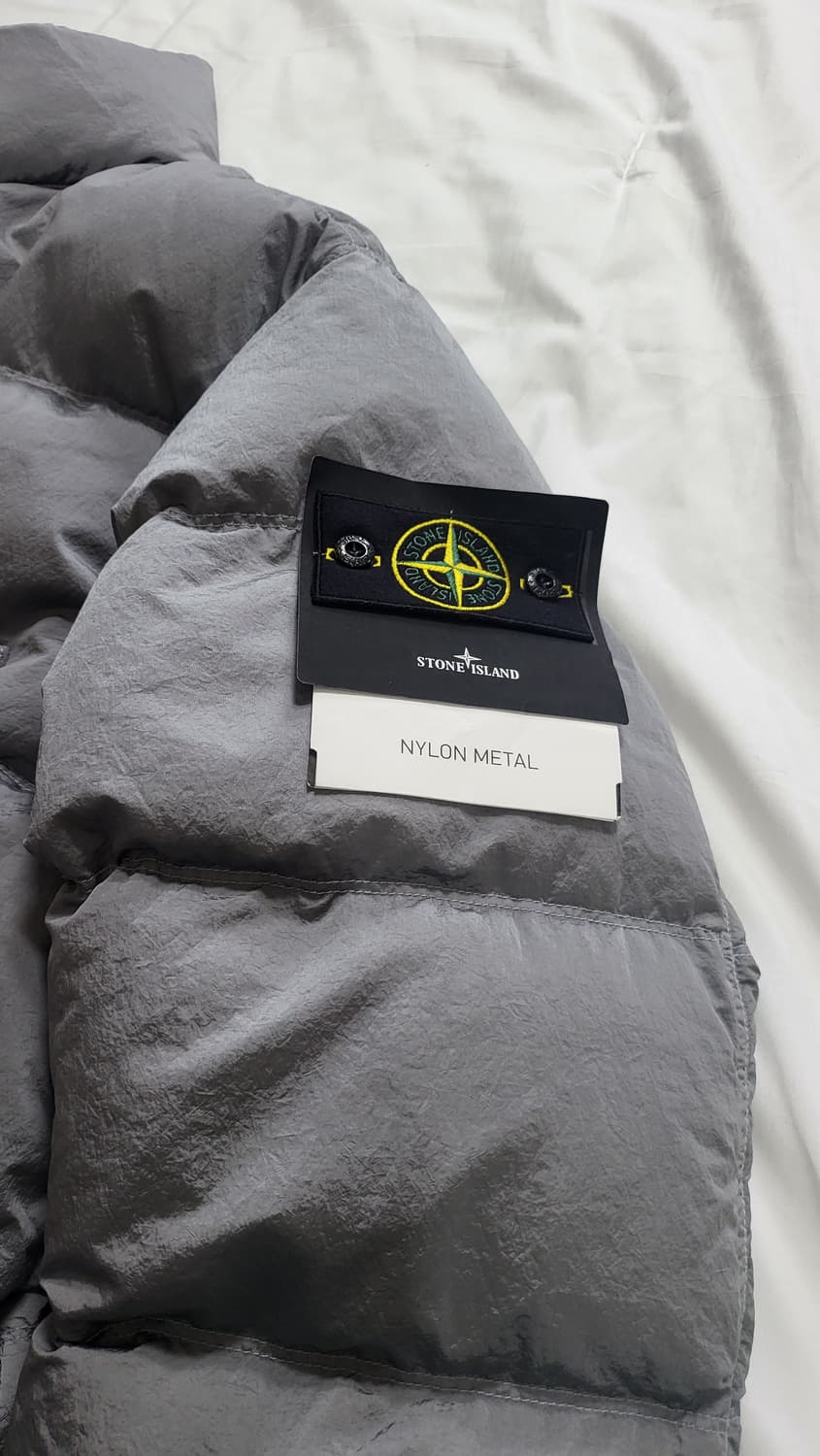 25FW 스톤아일랜드 나일론 메탈 에코닐 다운 자켓 상품이미지4