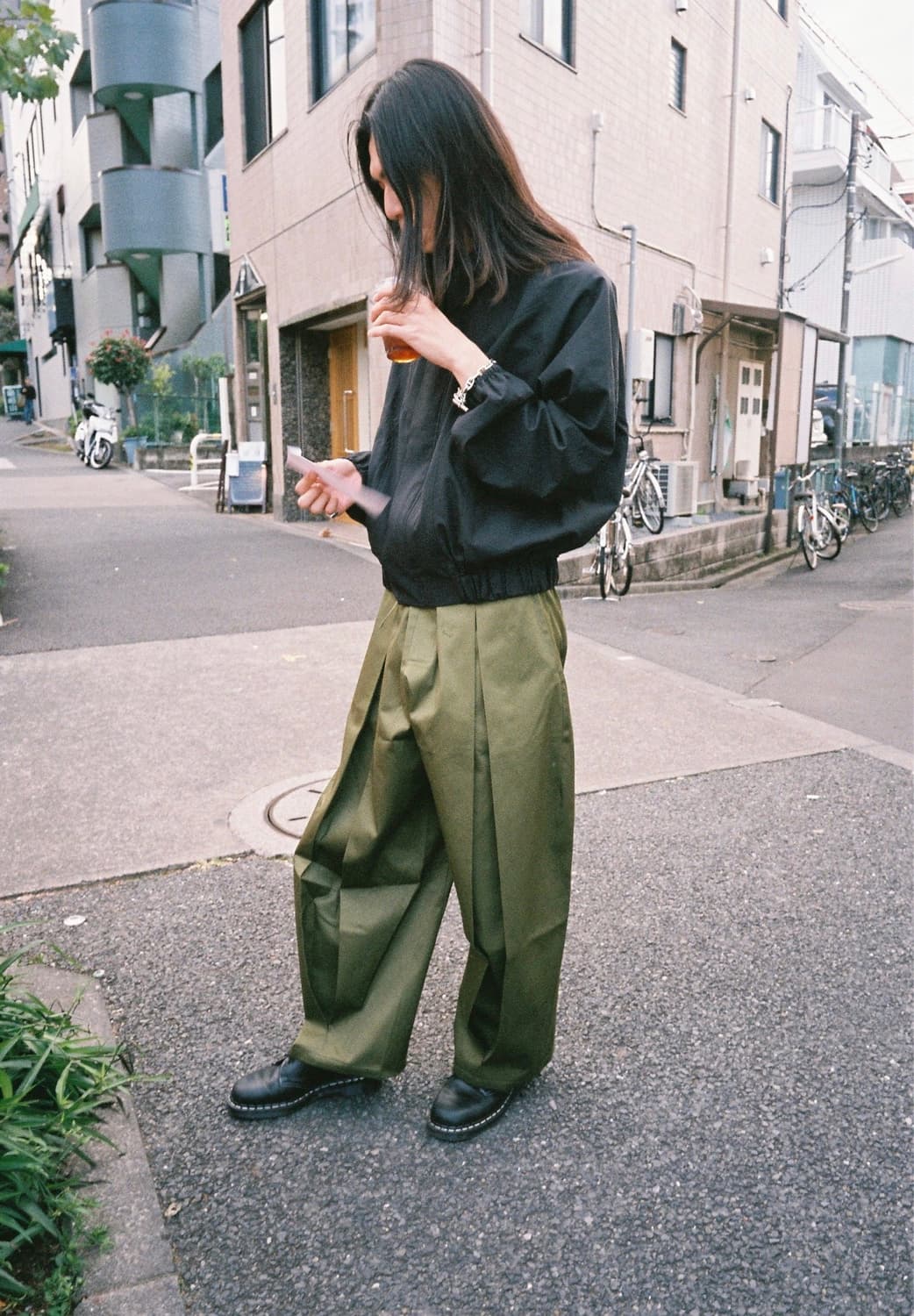 세이지네이션 BOX PLEAT TROUSER 카키 상품이미지1