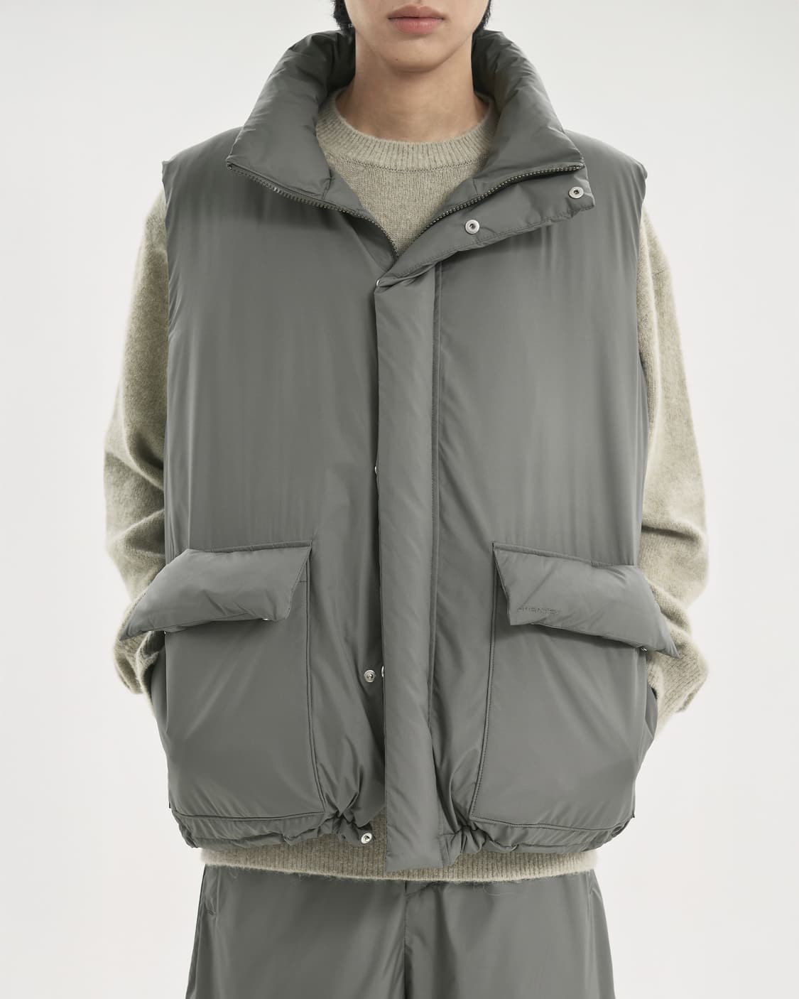 [3] 브라운야드 트래블 구스다운 베스트 올리브그레이 brownyard 상품이미지1