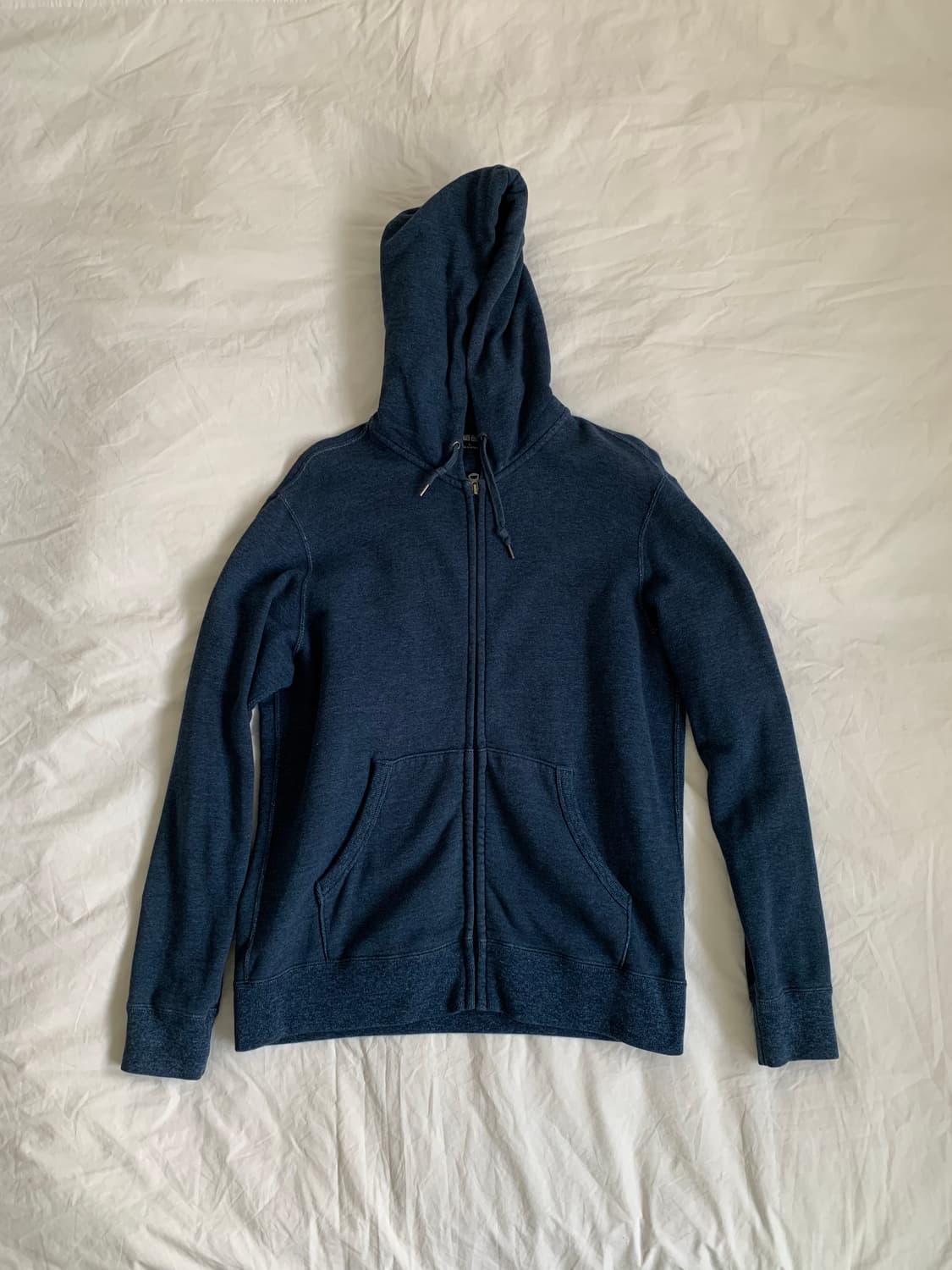 UNIQLO 딥블루 후드집업 상품이미지1