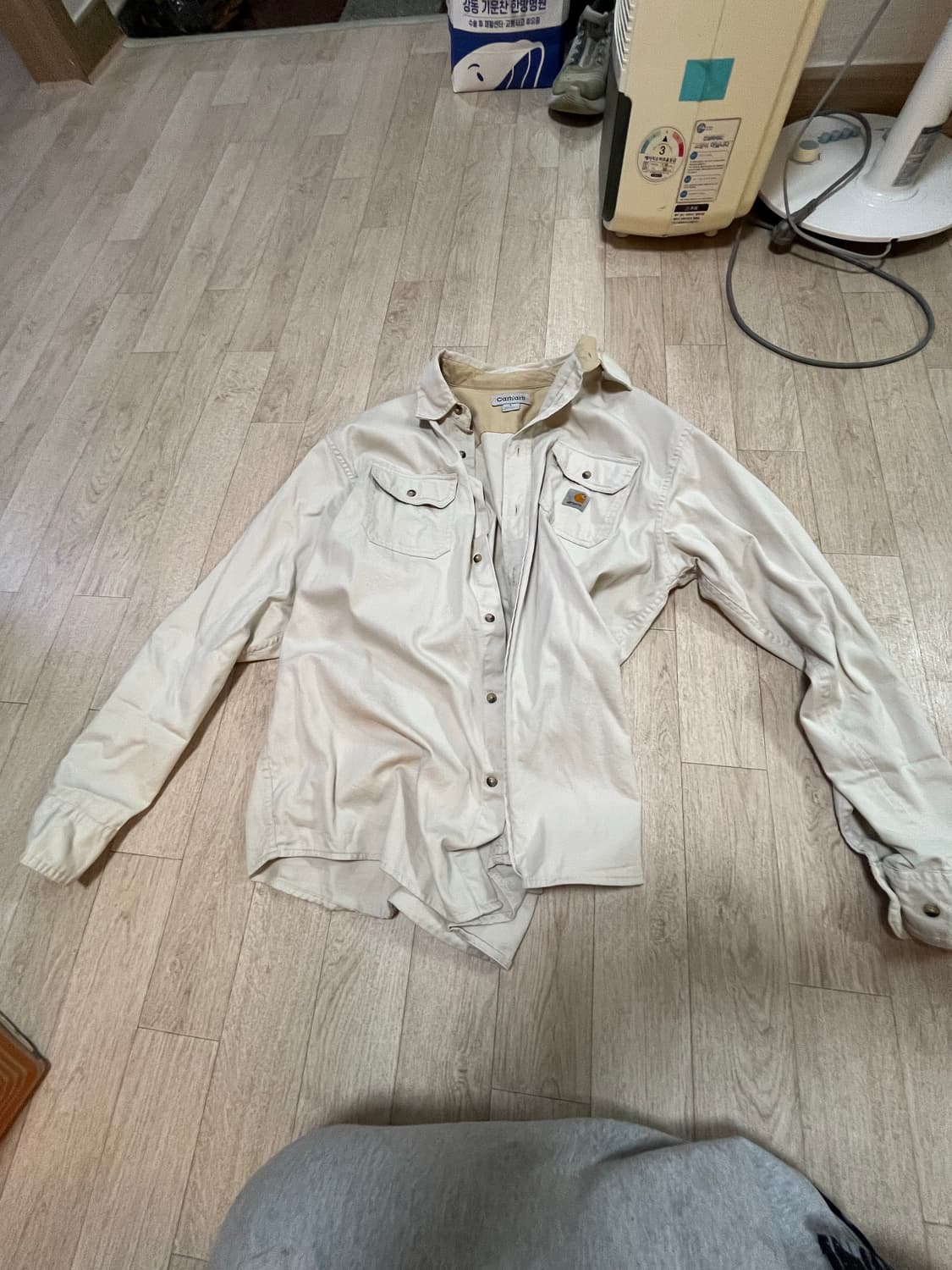 칼하트 베이지 셔츠 L  상품이미지2