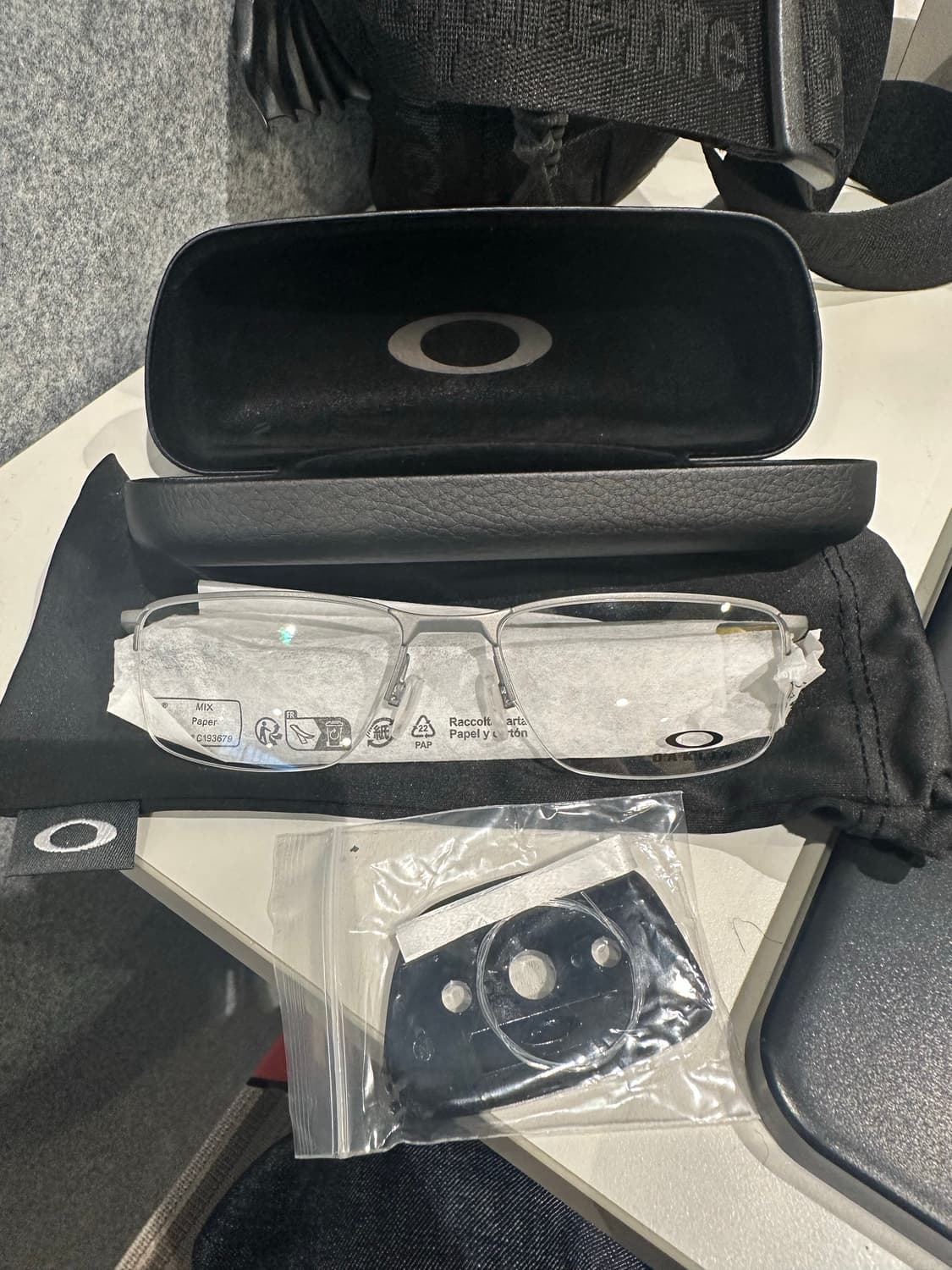 미개봉 오클리 소켓 5.5 실버/골드(옐로우) 54mm 상품이미지7