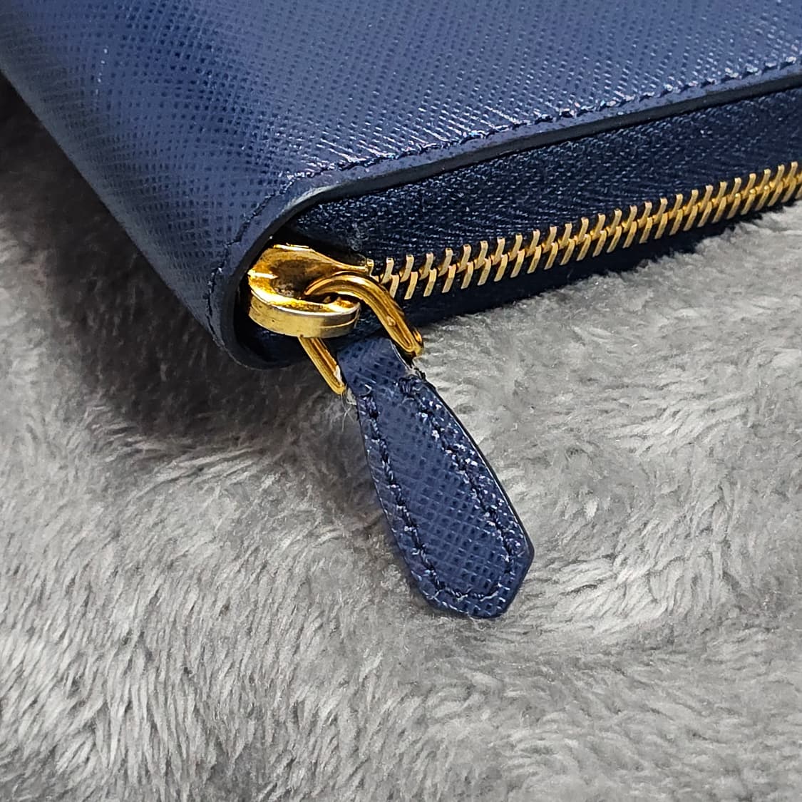 프라다 사피아노 샤인 장지갑 블루 상품이미지6