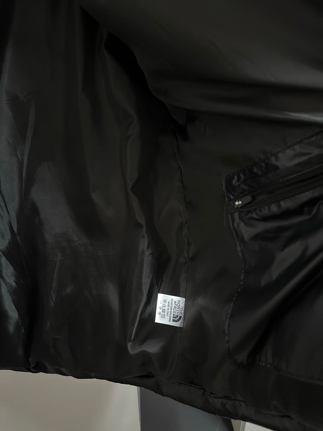 노스페이스 Summit Series 블랙 패딩 XL 상품이미지7