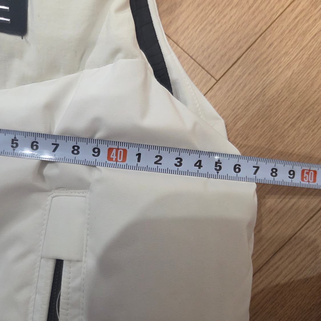 데상트 스위스 스키팀 패딩 조끼 140 상품이미지9