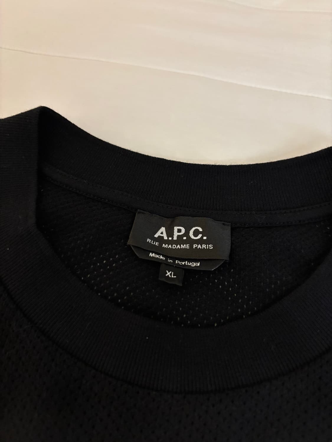 apc 메쉬 블랙 반팔 티셔츠 상품이미지3