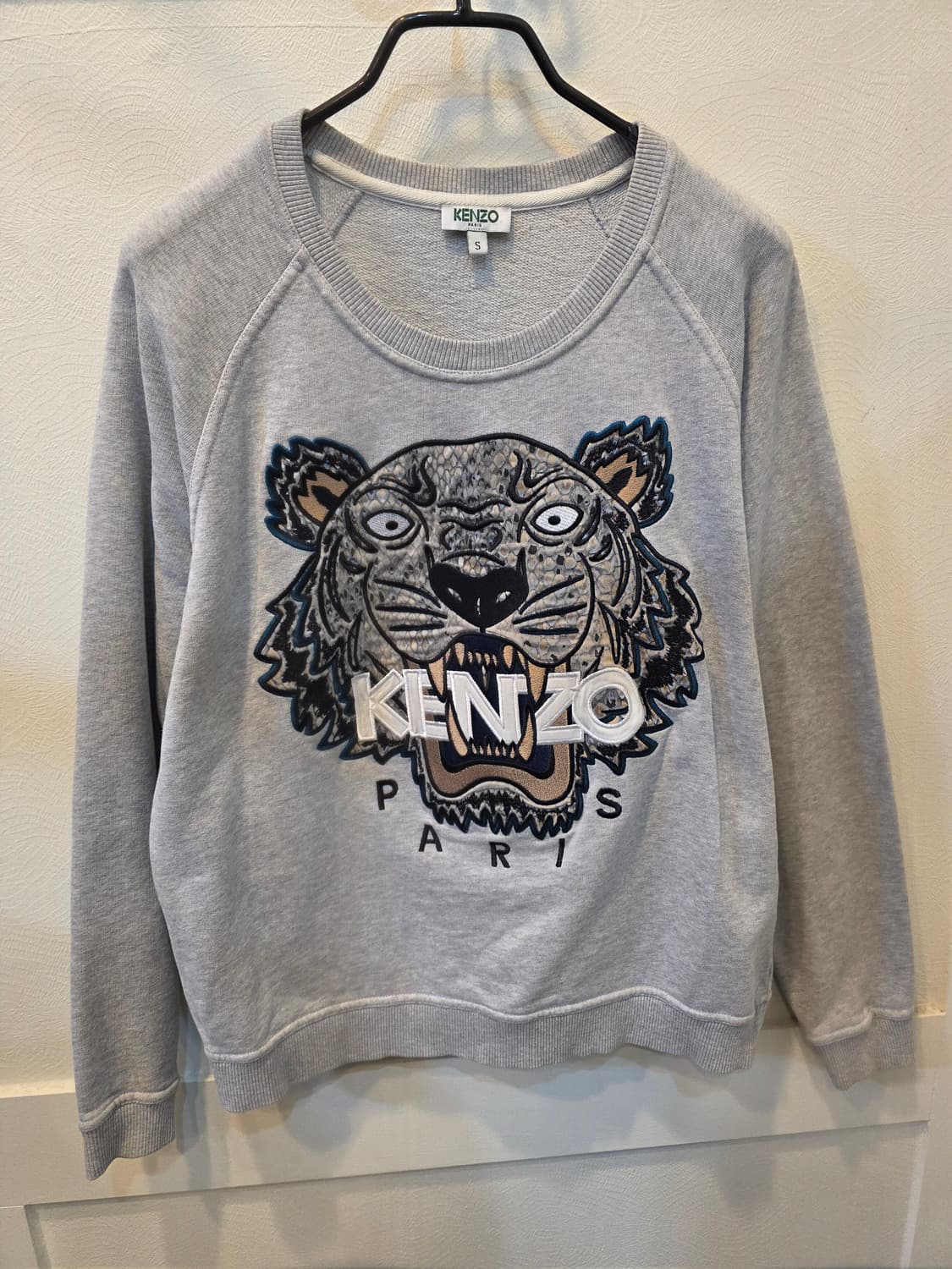 KENZO 겐조 그레이타이거 자수 맨투맨 S 상품이미지1