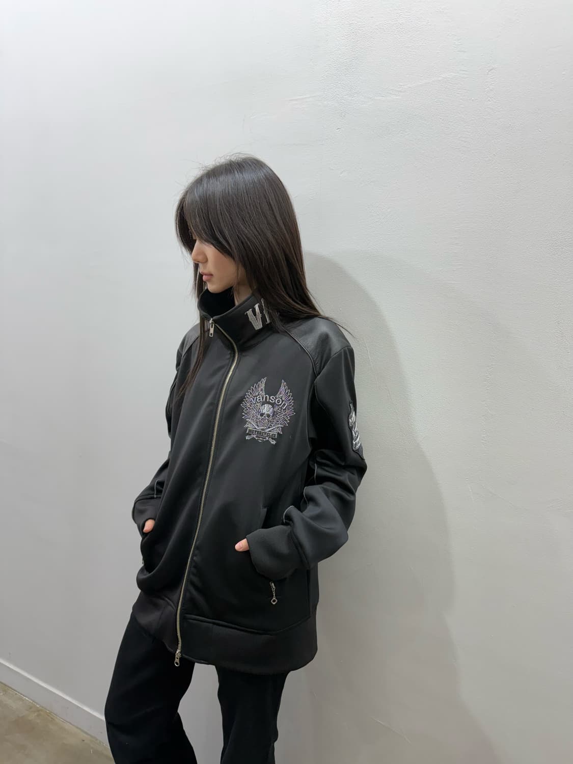 밴슨 오버핏 스컬 로고 집업 상품이미지5