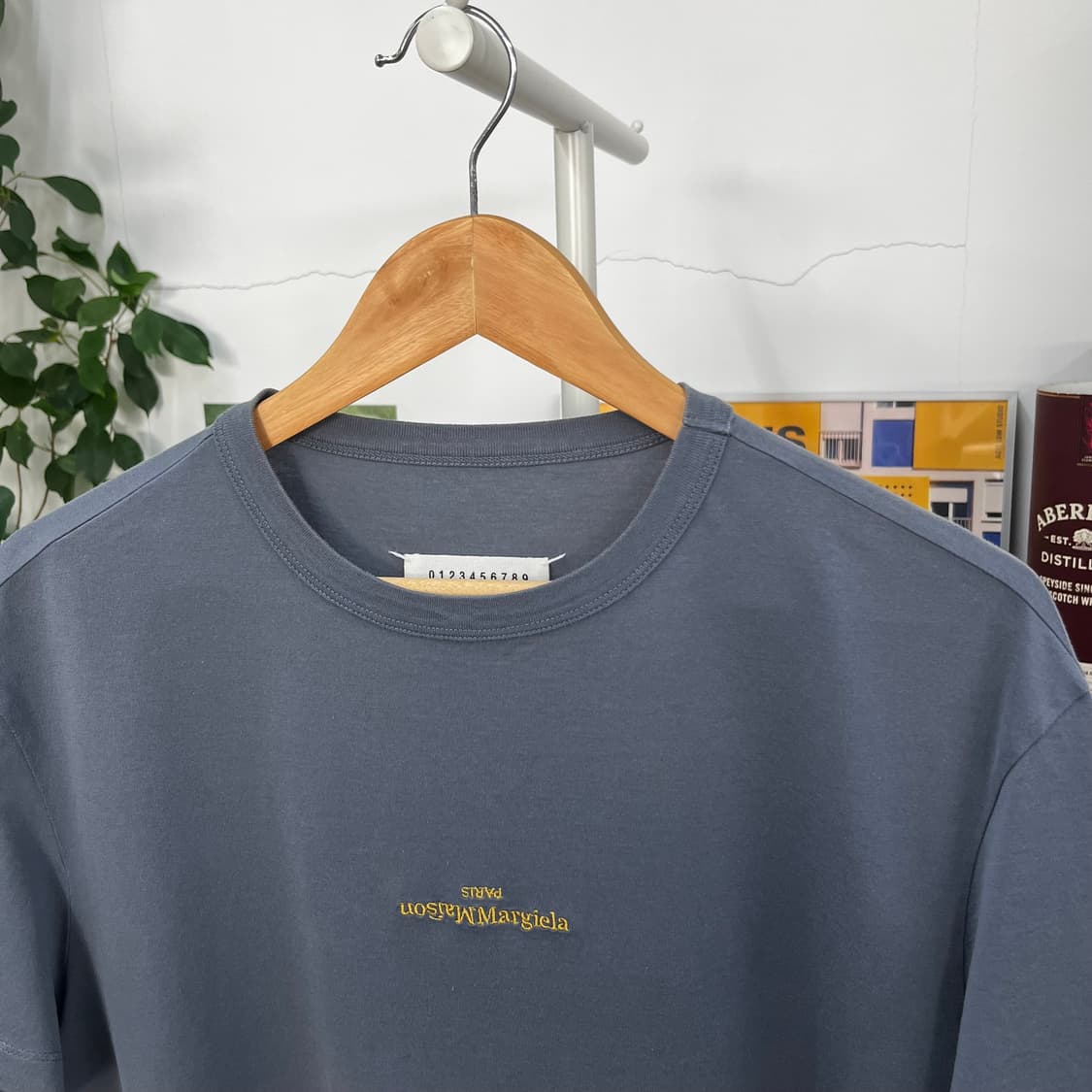 메종마르지엘라 자수로고 반팔 티셔츠 52 상품이미지2