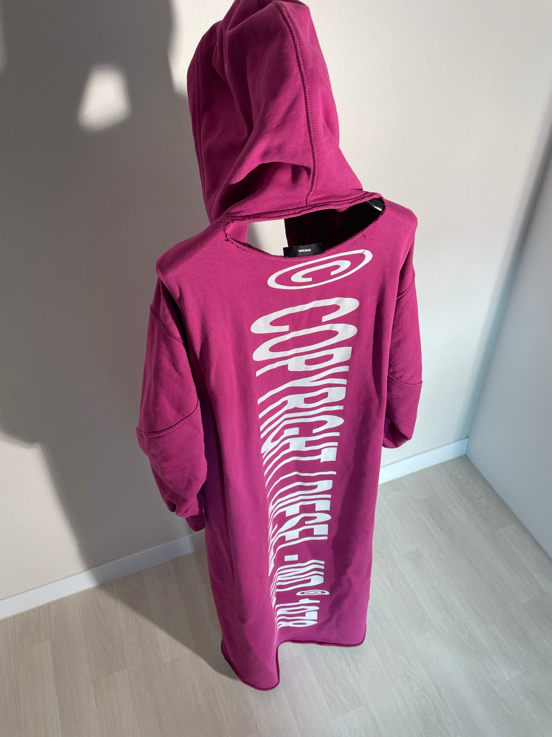 디젤 핑크 롱 후드 상품이미지2