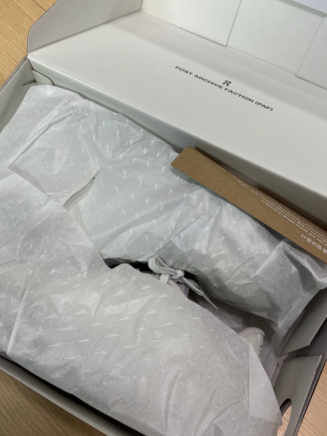 온러닝 x 파프 클라우드몬스터2 베이퍼프로스트 280 상품이미지2