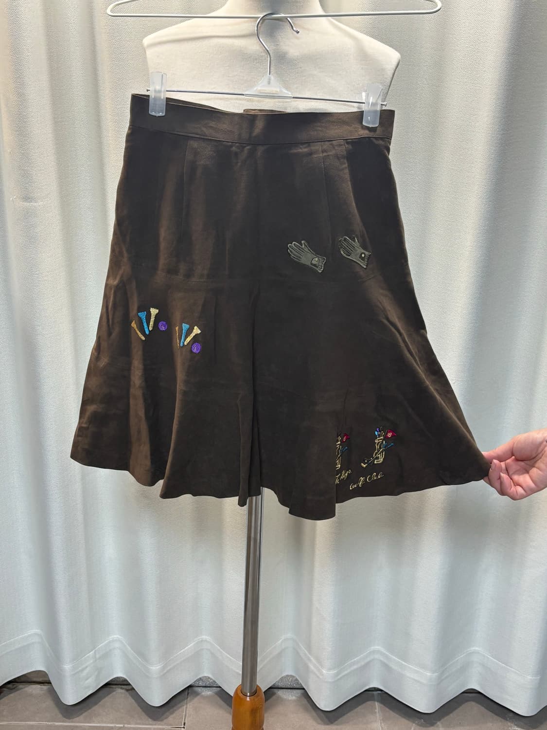 브라운 자수 스커트 상품이미지1