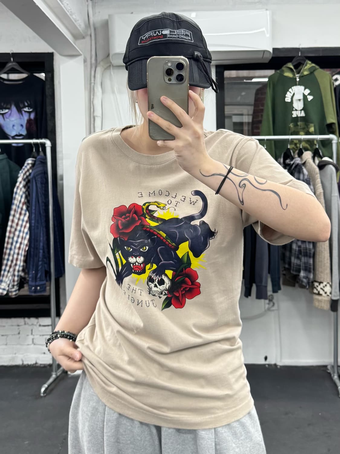 건즈 앤 로지스 올드스쿨 티셔츠 상품이미지2