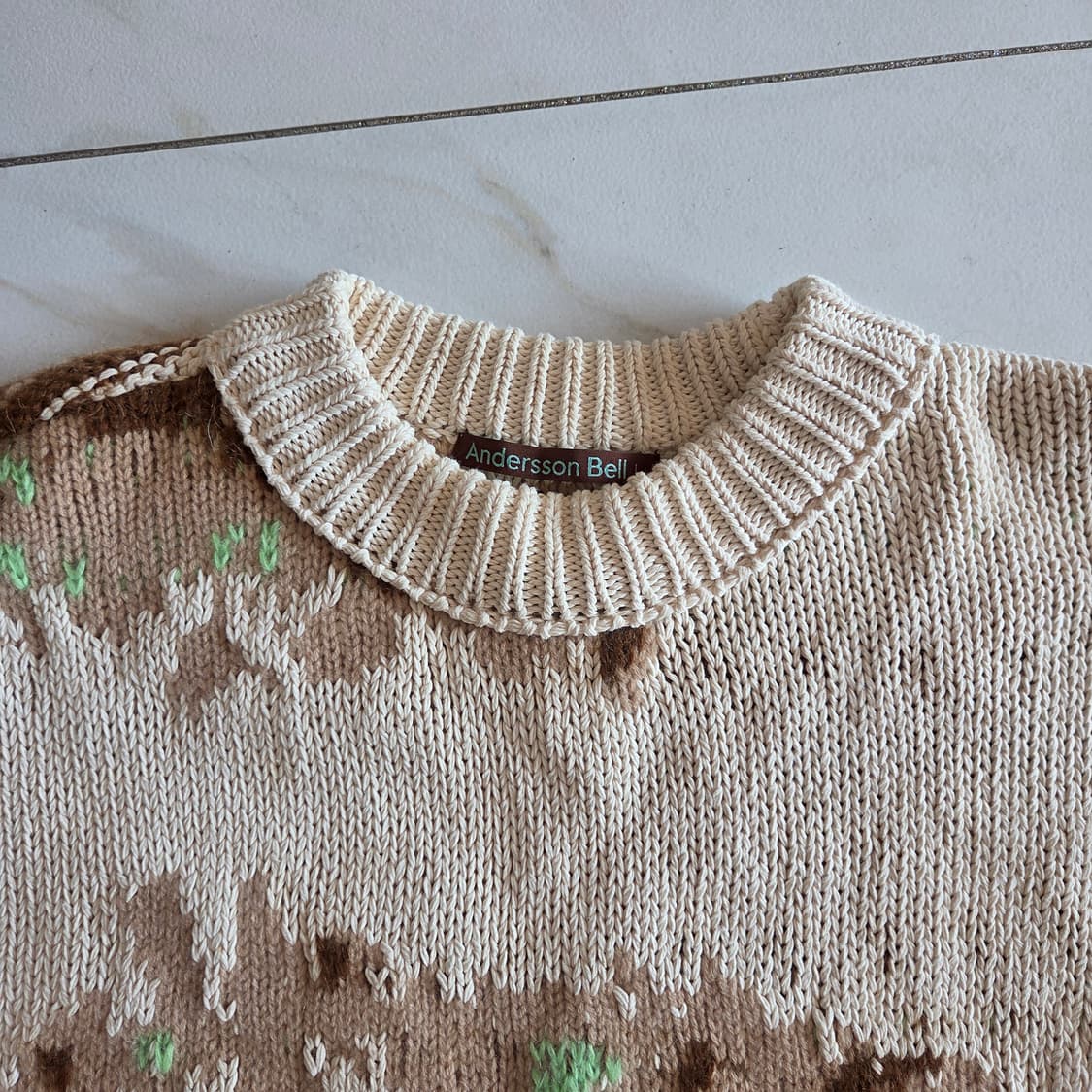 앤더슨벨 델라 인타샤 크루넥 스웨터 베이지 상품이미지6