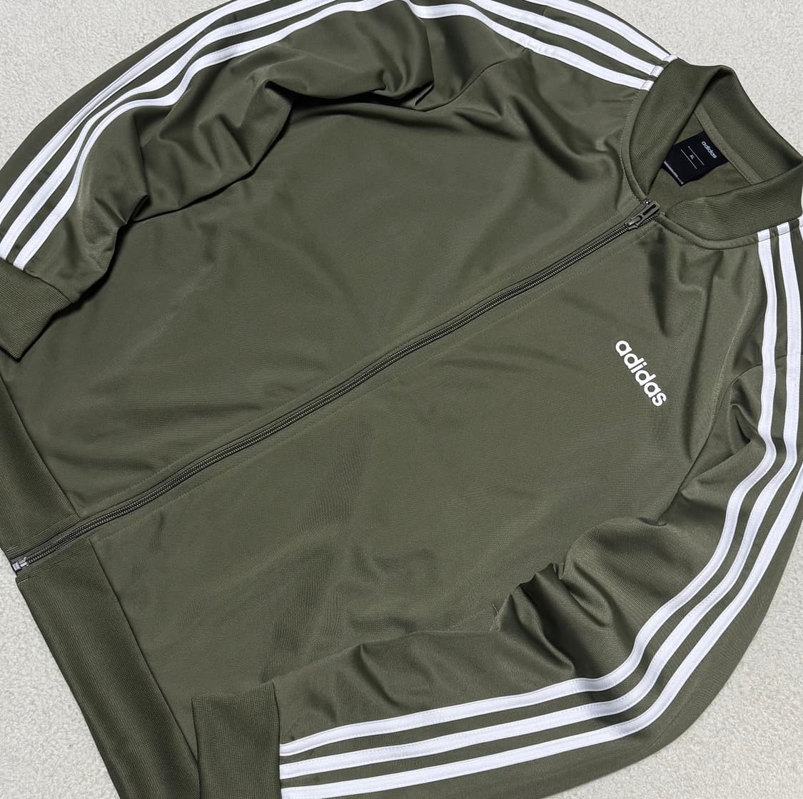 아디다스 카키 져지 상품이미지3