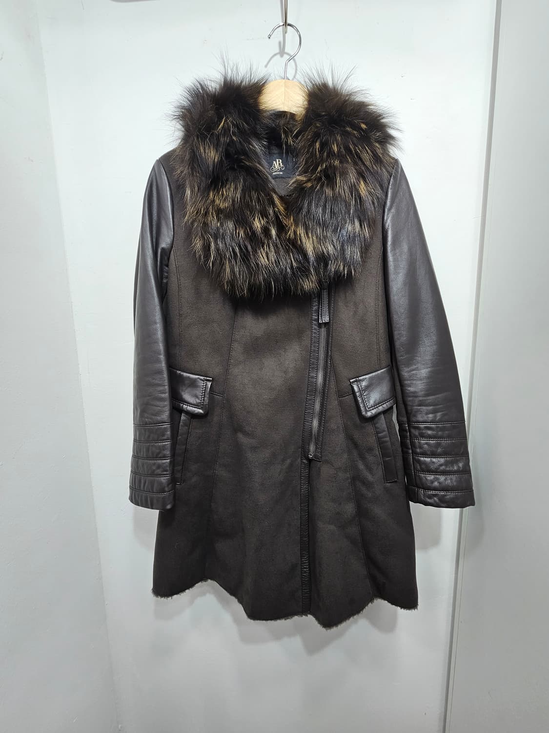 아르덴미즈(ArdentMiz) 양가죽 폭스퍼 코트 자켓 상품이미지1