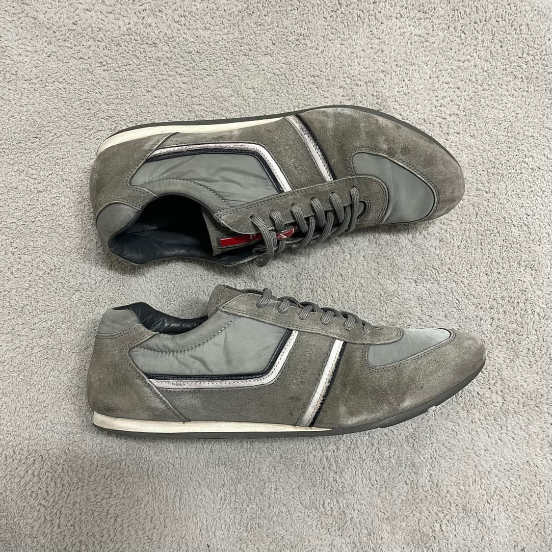 275) 프라다 스포츠 스웨이드 나일론 매치레이스 스니커즈 그레이 상품이미지3