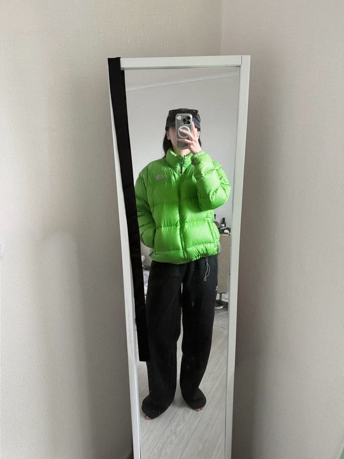 노스페이스 700 메론 패딩 상품이미지1