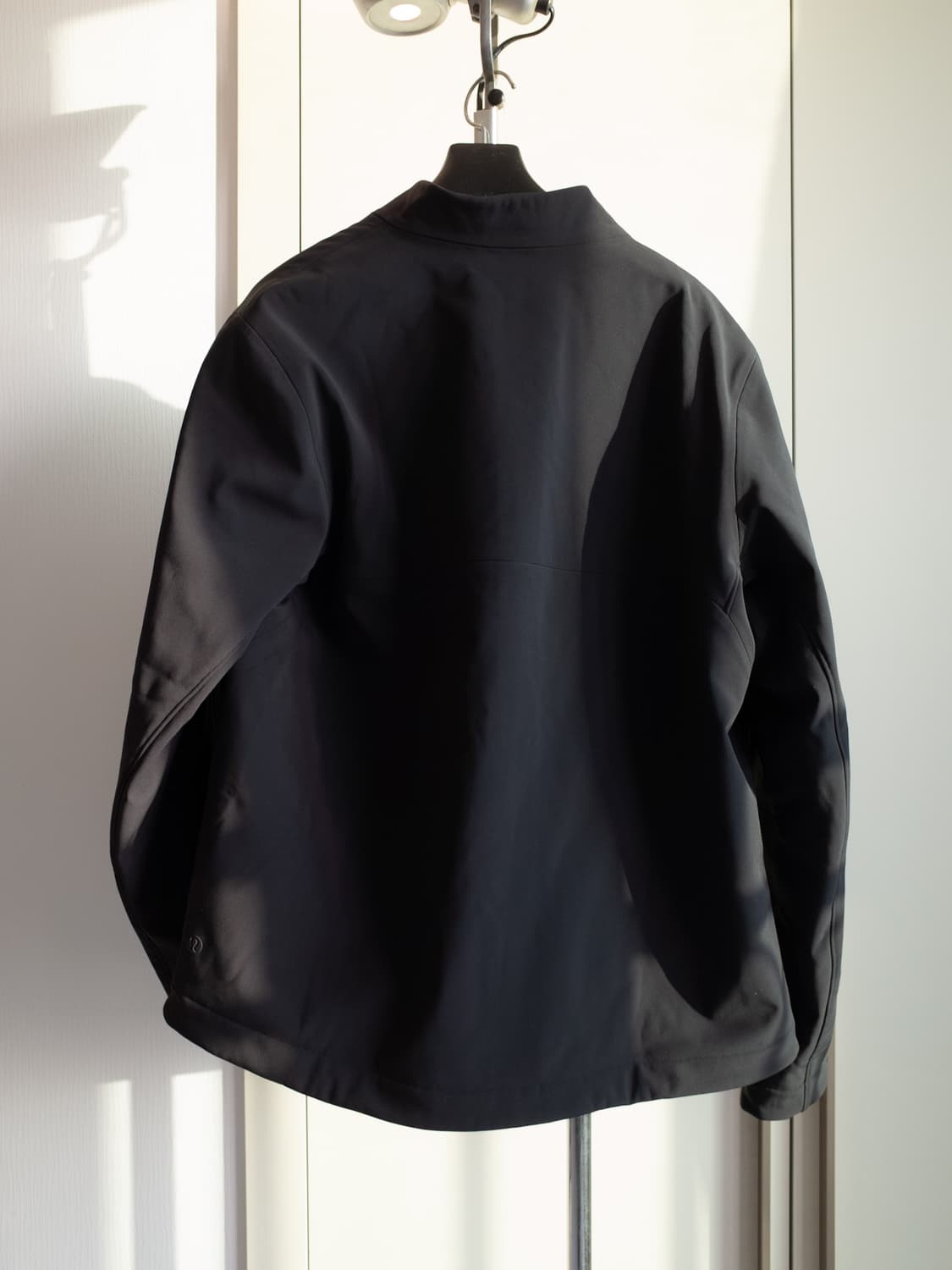 룰루레몬 크로스 칠 캐주얼 재킷 L 상품이미지3