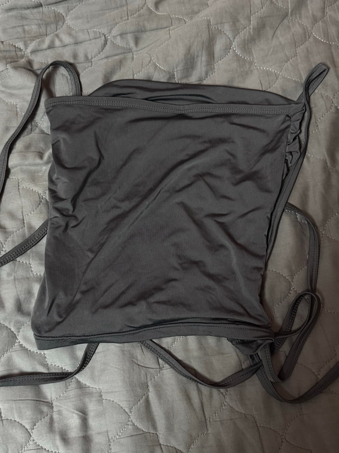 시너진 스트랩 셔링 탑 차콜 상품이미지3