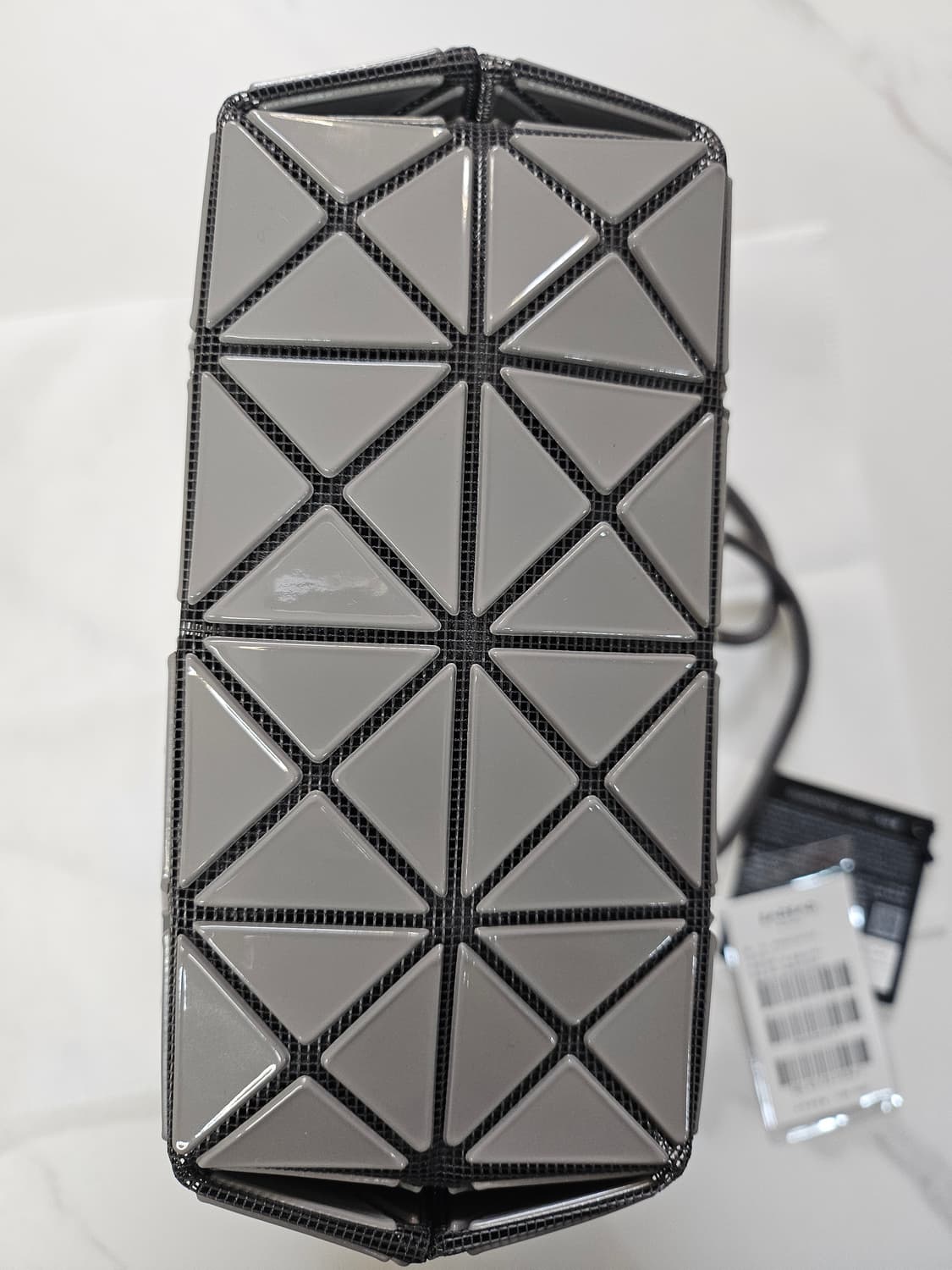 (새상품)바오바오 한정판 원톤 링백 다크그레이 상품이미지3