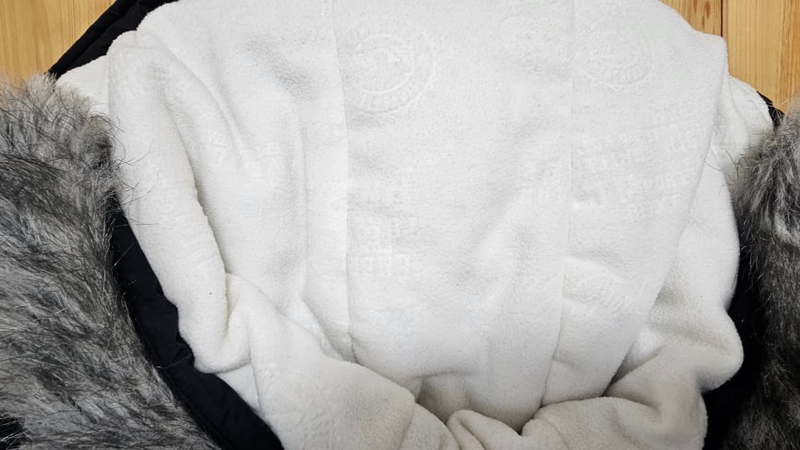 유일매물☆ 빈티지 MLB 뉴욕메츠 윈터한정판 스타디움자켓 후드점퍼 판매 상품이미지10