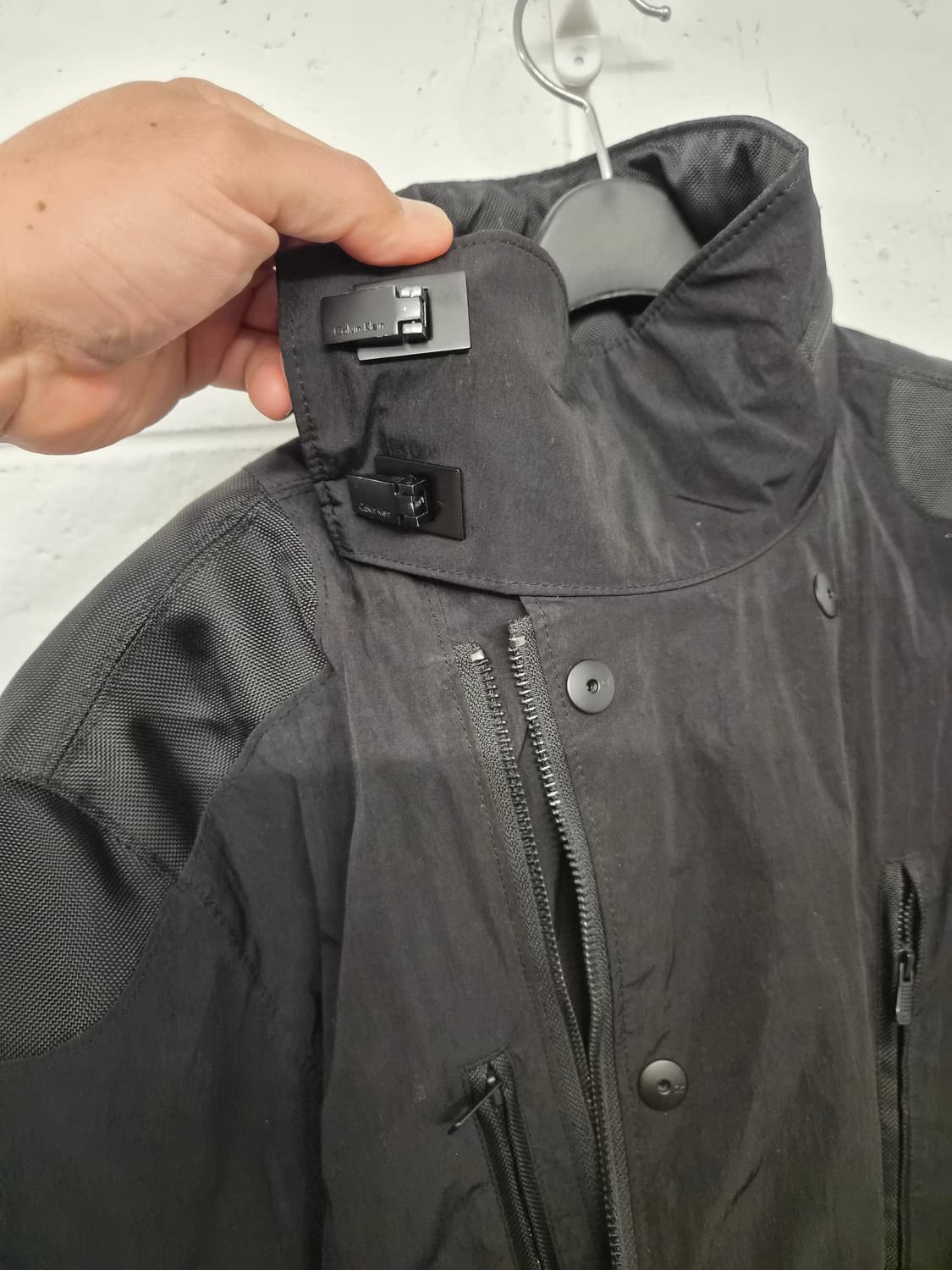 L) CK ONE 캘빈클라인 하이넥 자켓 팝니다 상품이미지3