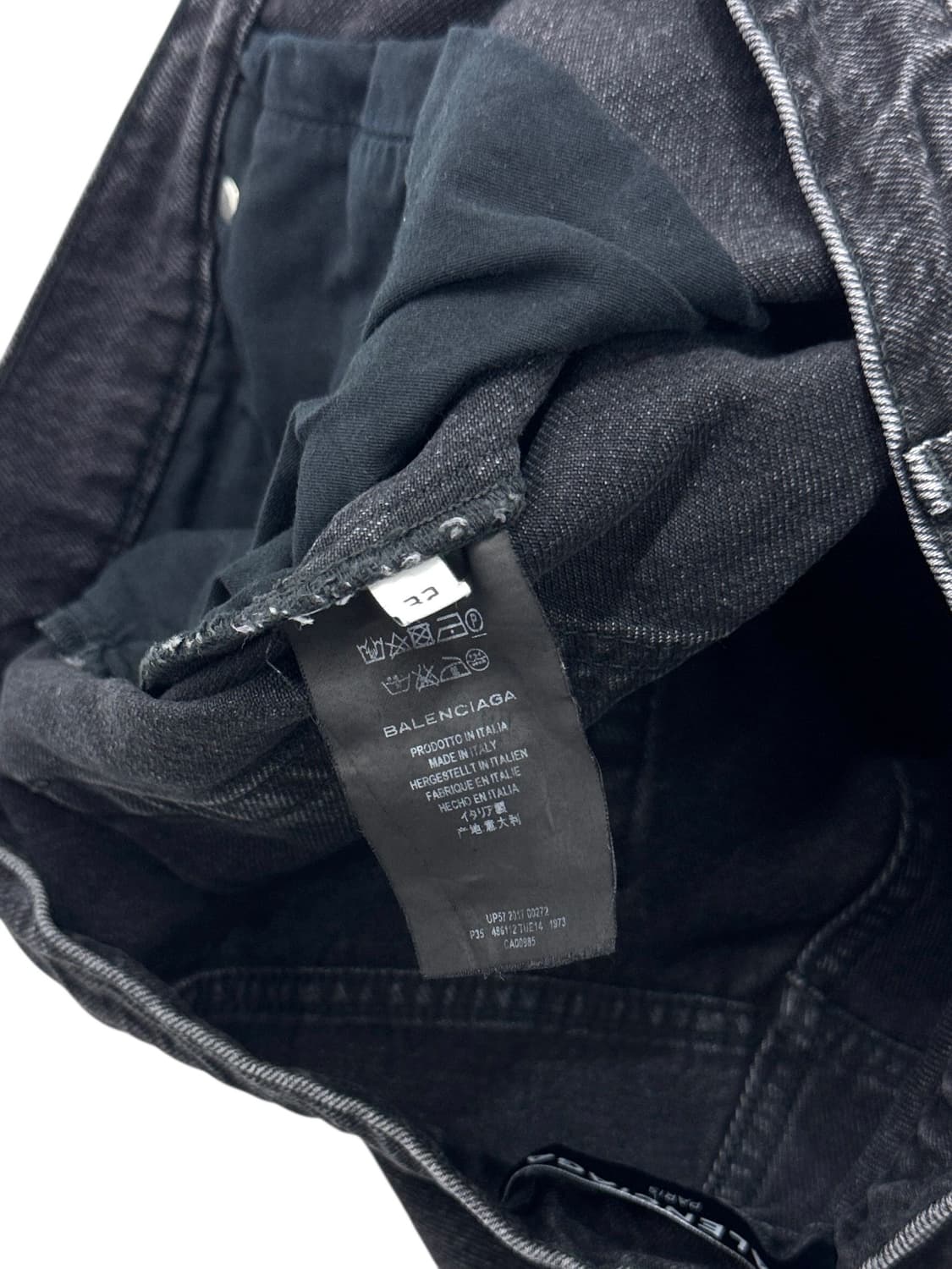 Balenciaga 2017 Black Faded Denim 상품이미지6