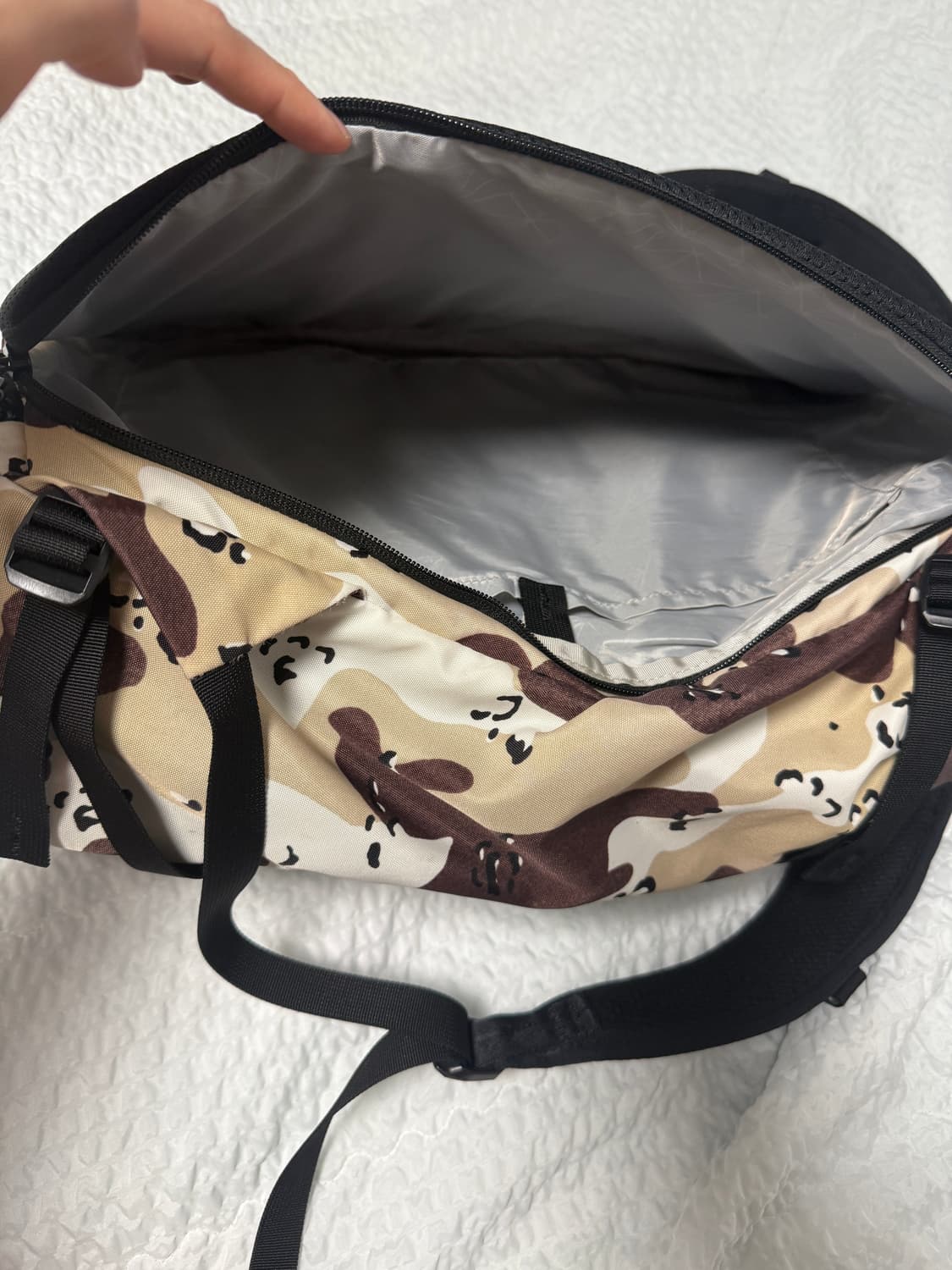 그레고리 x 뉴발란스 x 빔즈플러스 초코칩 카모 데이팩 상품이미지8