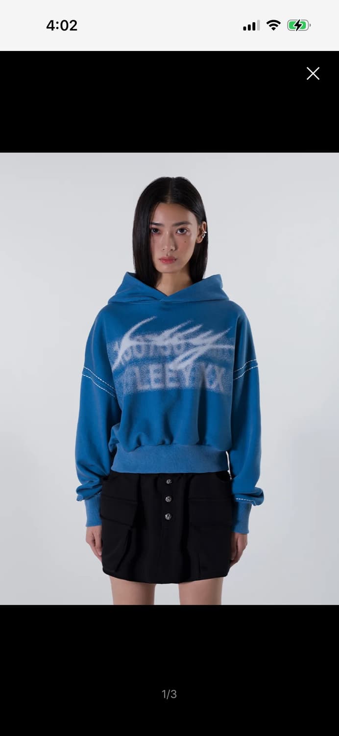 엘이이와이 LOGO PRINT CROP HOODIE BLUE 상품이미지1