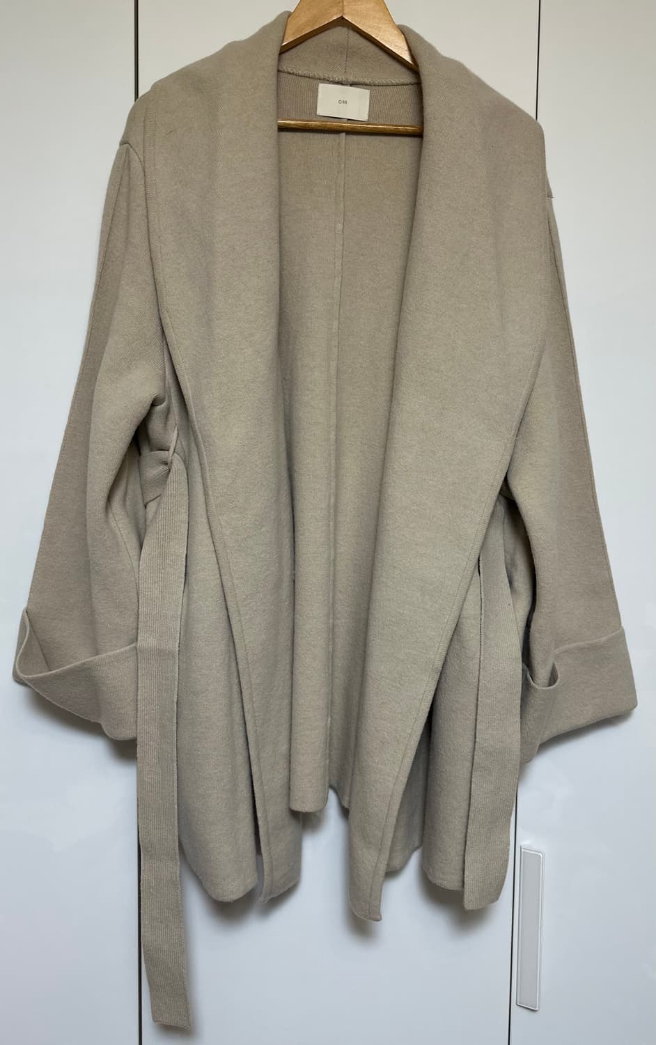 ORR 오르 베이지색 랩 울캐시미어가디건 상품이미지1