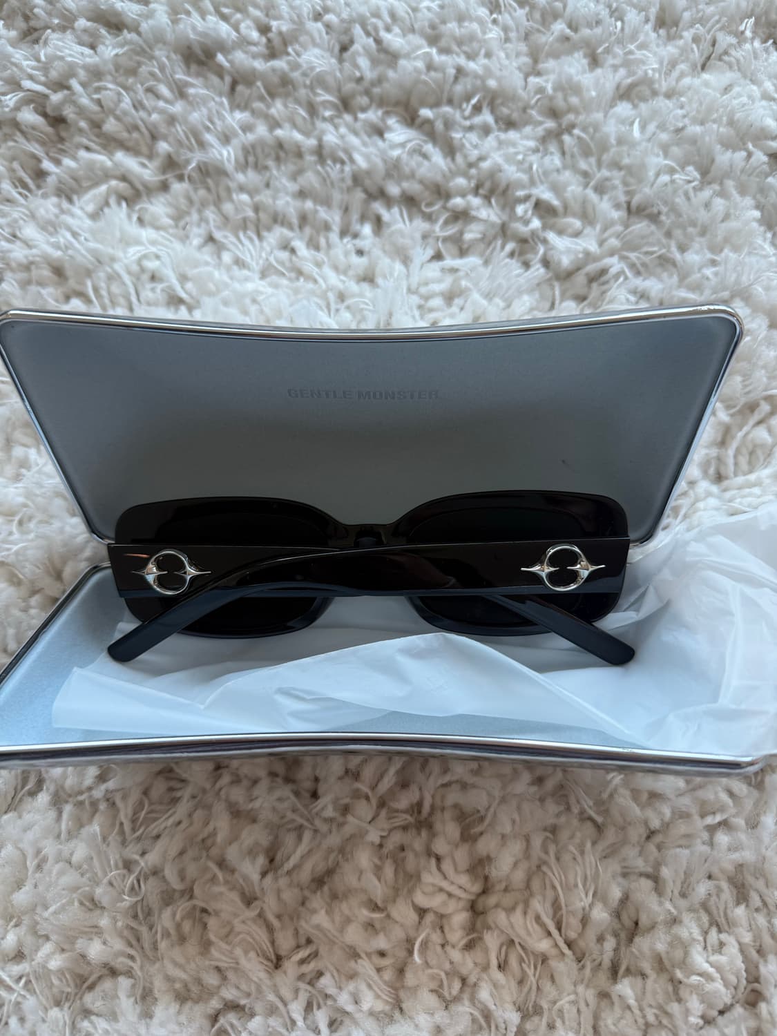 젠틀몬스터 블랙 선글라스 상품이미지2
