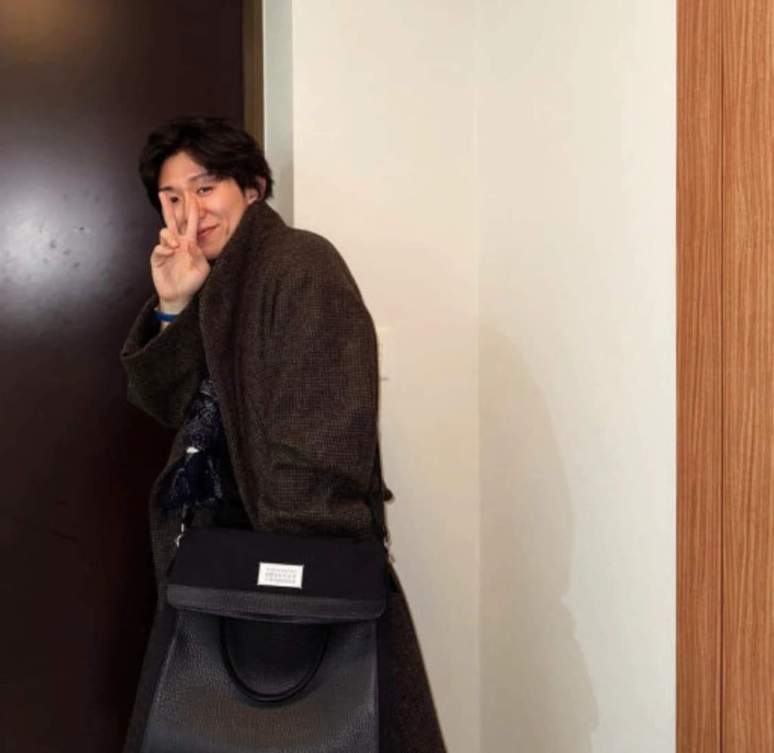 마르지엘라 라지 탑 핸드백 상품이미지2