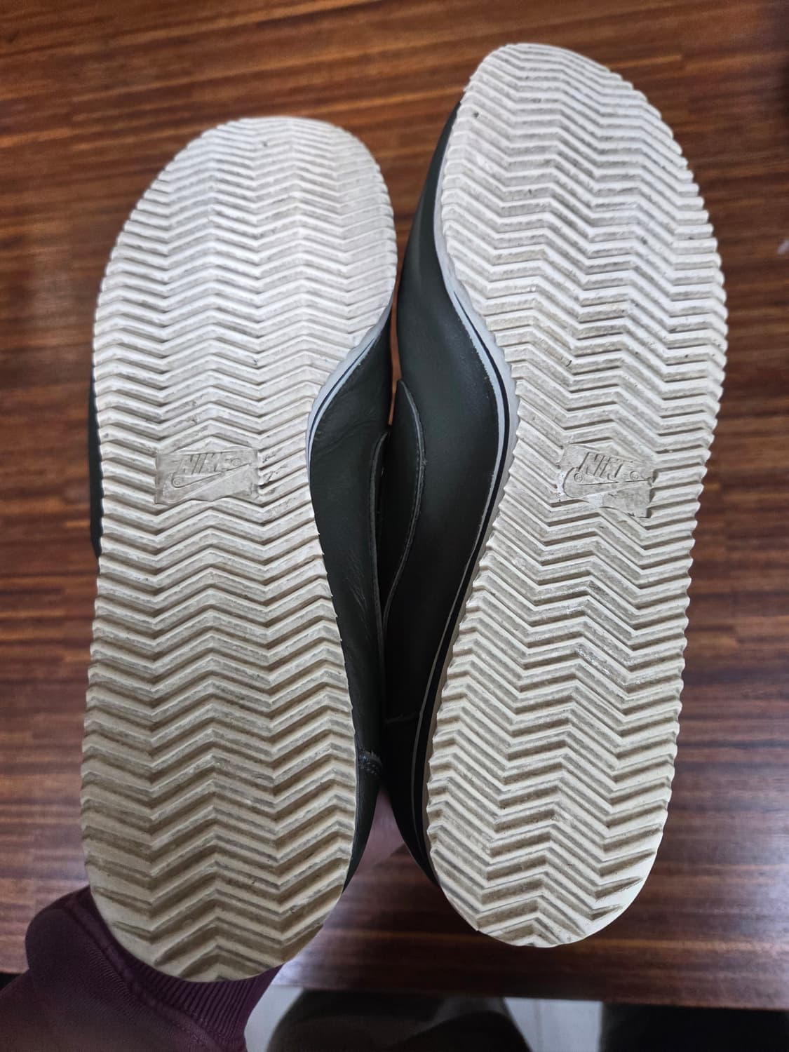 나이키 빈티지 코르테즈 레더 딥카키 285 상품이미지4