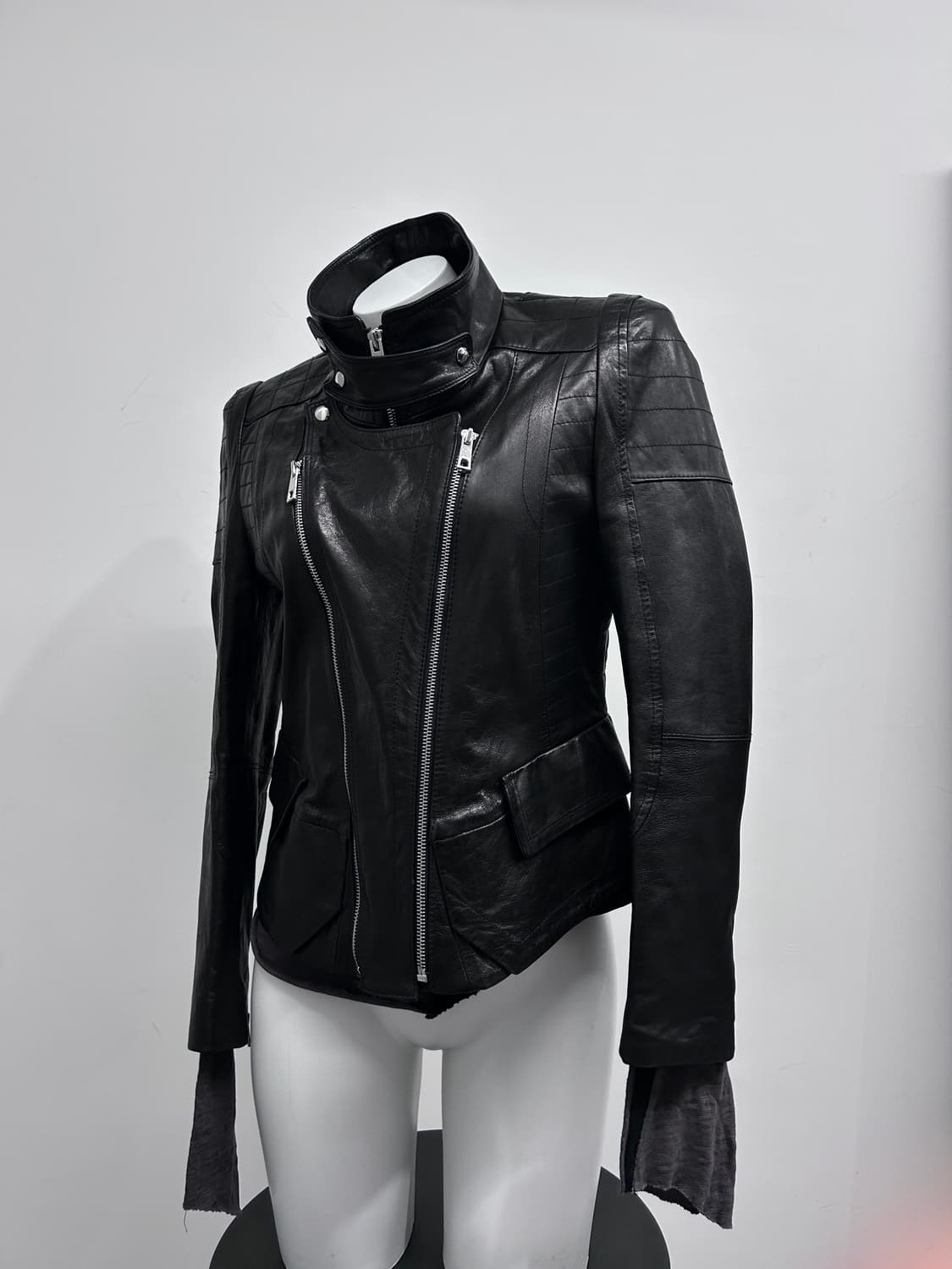 더블 지퍼 퀼팅 이탈리안 램스킨 자켓 상품이미지4