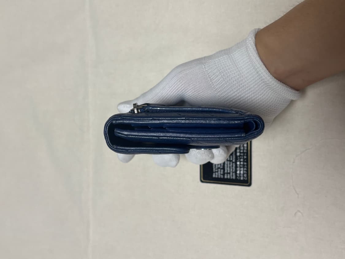 샤넬 쉐브론 컴펙트 3단 반지갑  상품이미지3