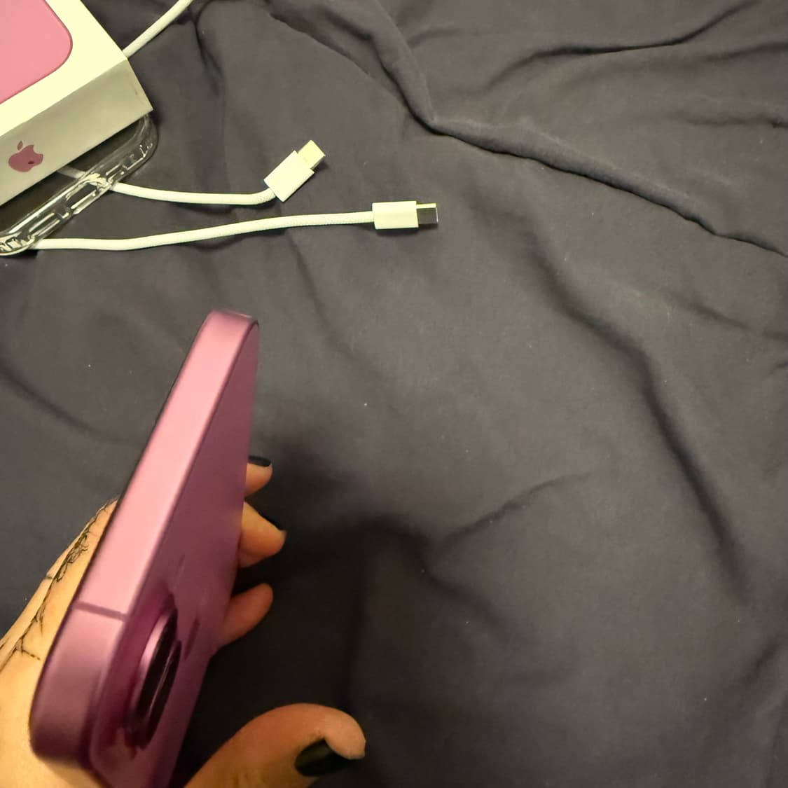 아이폰 16 핑크 256 배터리 100 상품이미지4