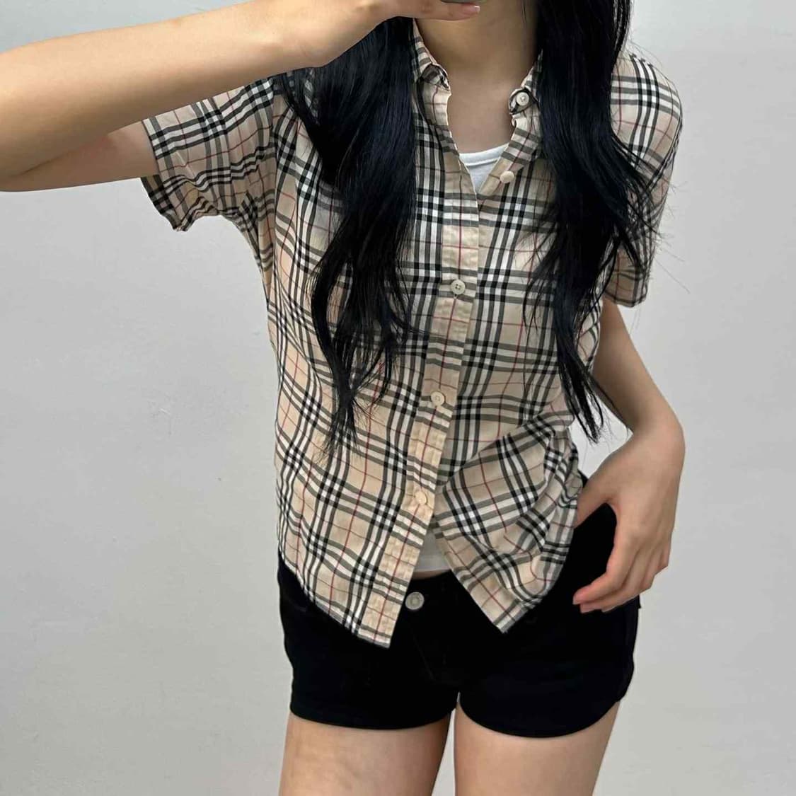 버버리 노바체크 여리핏 걸즈 반팔 셔츠(L) 상품이미지2